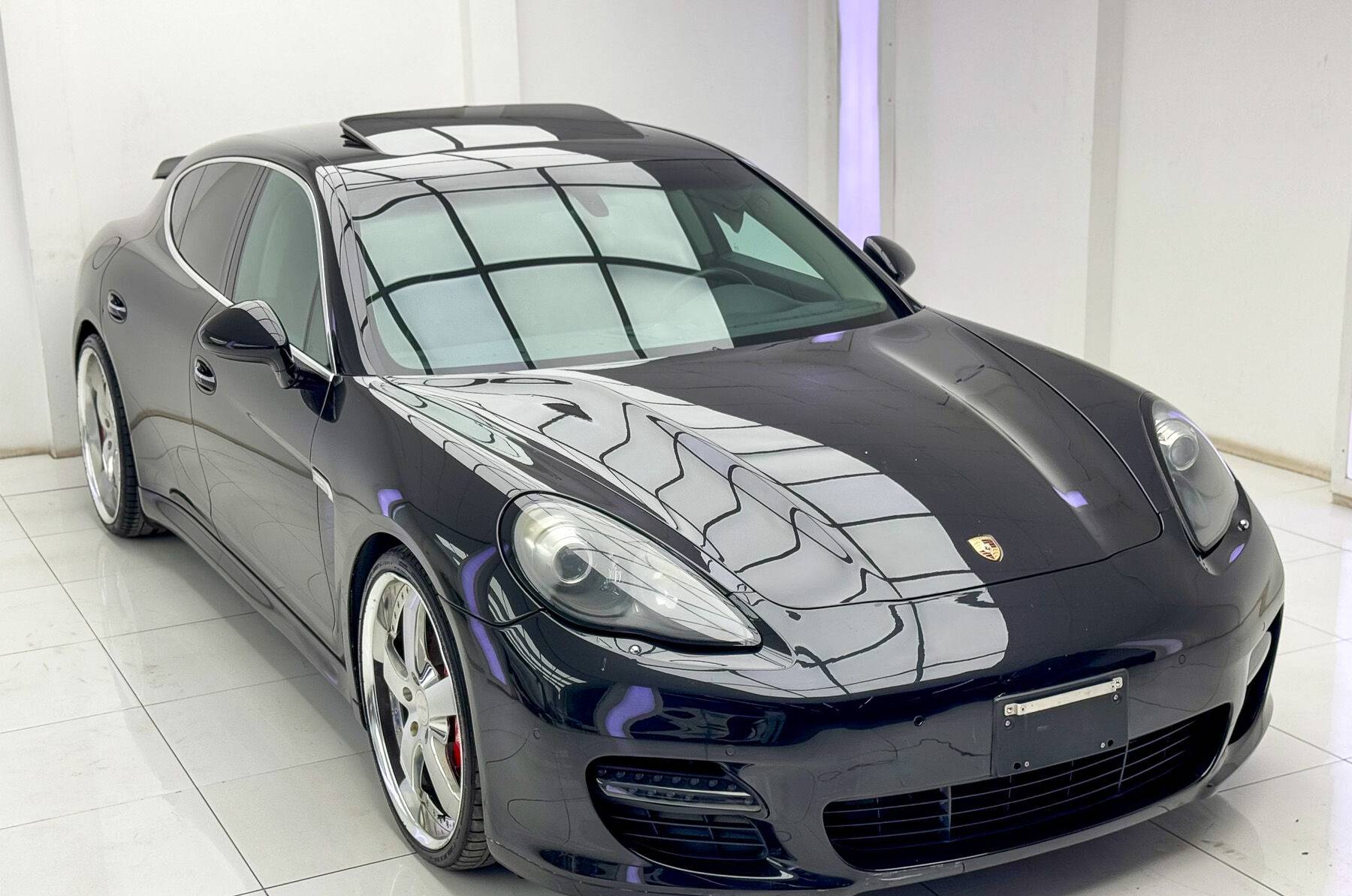 Porsche Panamera 2011 à vendre – Berline Porsche de luxe et performance