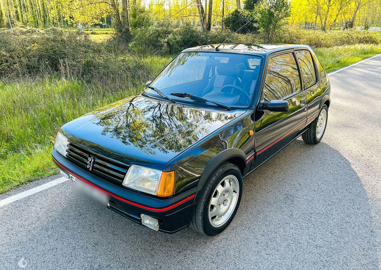 Peugeot 205 GTI 1988 à vendre – Icône Hot Hatch Française