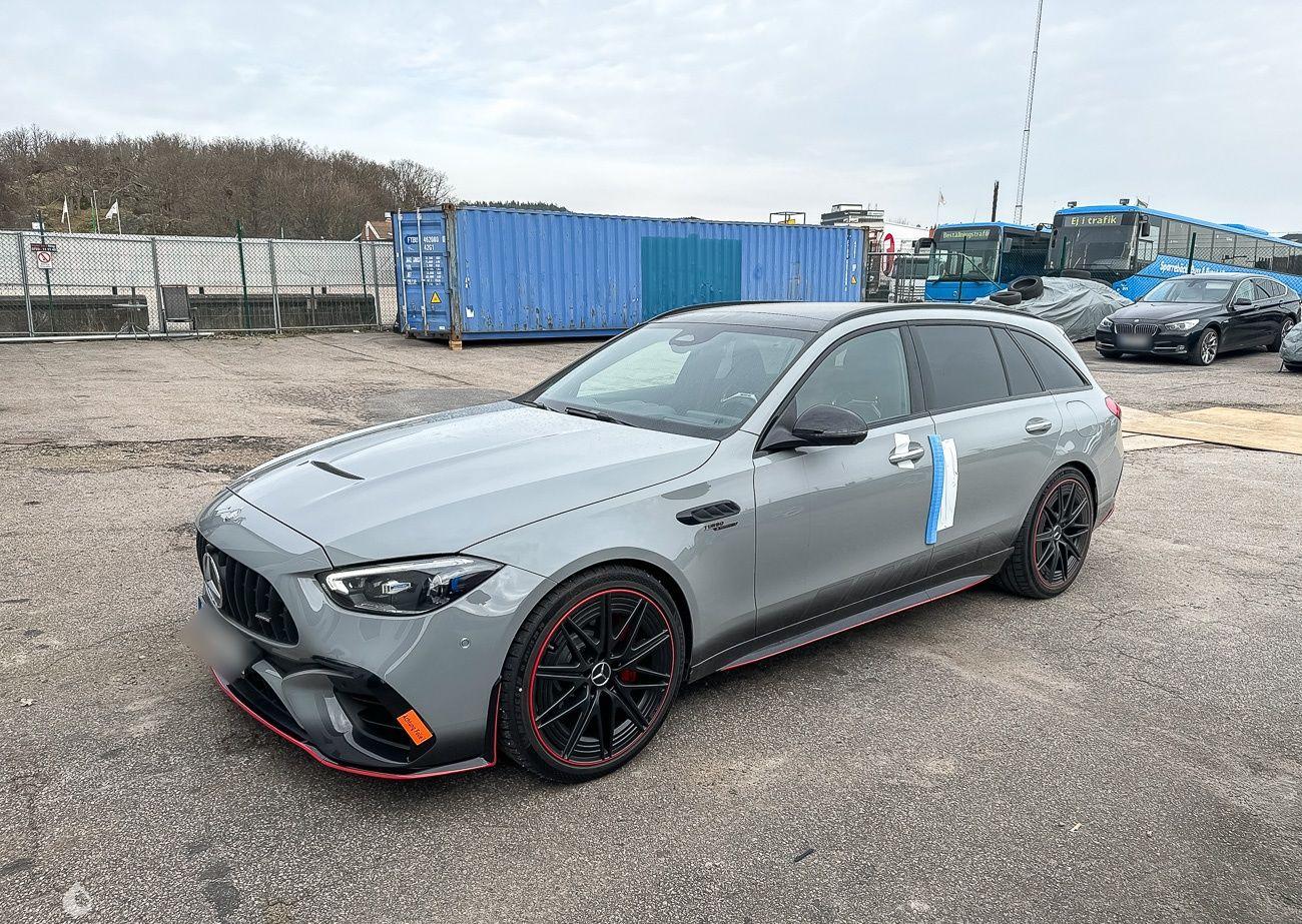 Mercedes Classe C AMG 2024 à vendre – Berline Sportive de Luxe