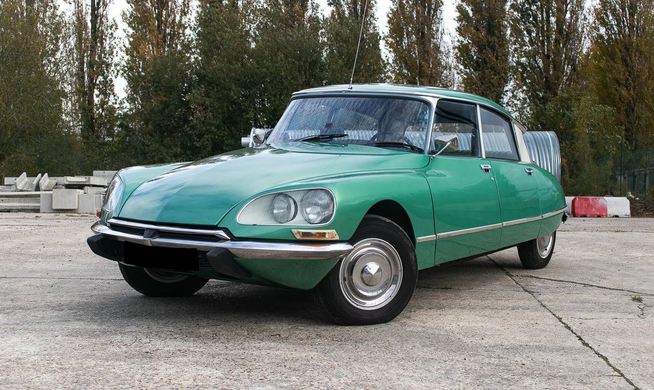 1971 Citroën DS / ID for Sale – French Automotive Innovation Icon