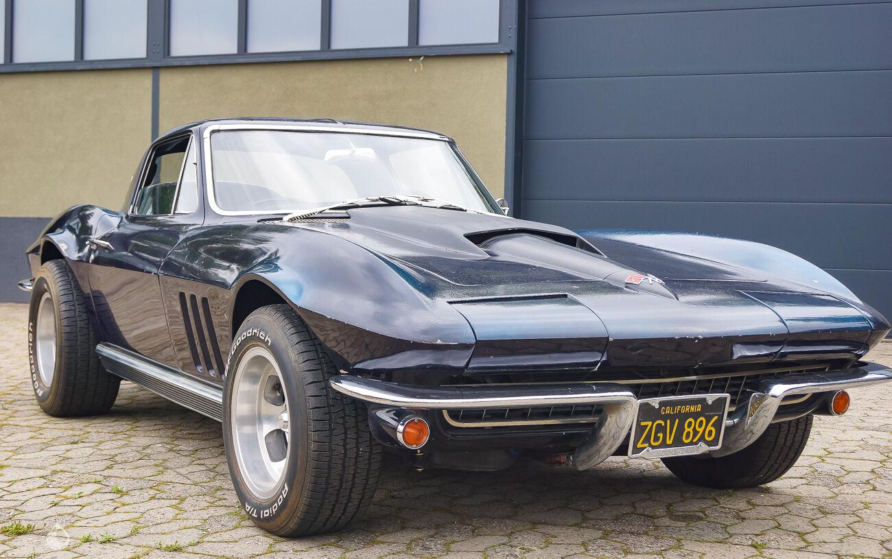 1966 Chevrolet Corvette C2 for Sale – Classic American V8 Sports Car