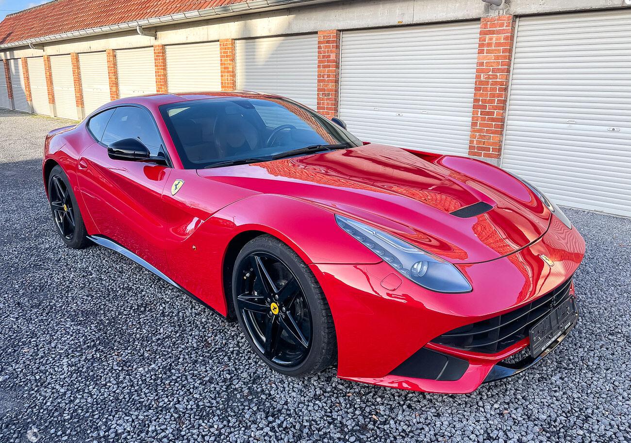 Ferrari F12 Berlinetta 2012 / 812 Superfast à vendre – Supercar V12