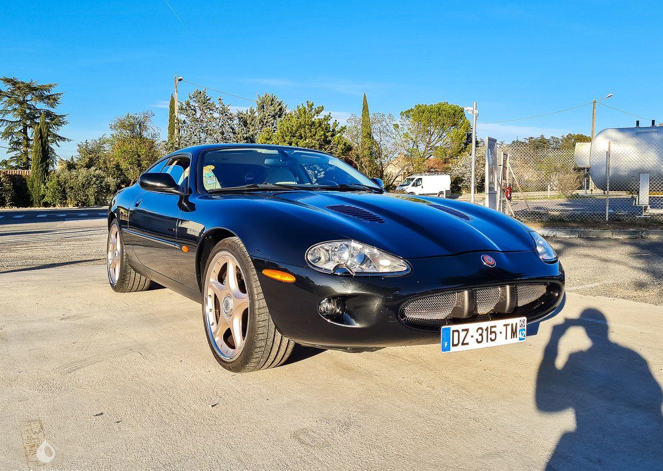 2000 Jaguar XK8 XKR à vendre – Coupé grand tourisme luxe britannique