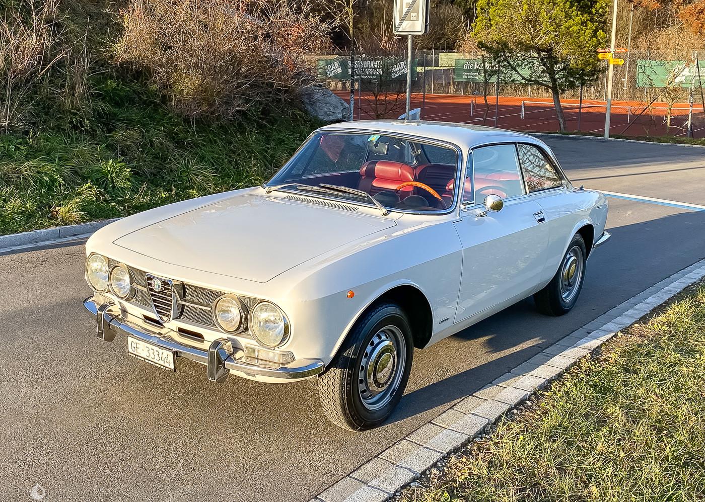 1971 Alfa Romeo GT Bertone for Sale – Iconic Italian Coupe Classic