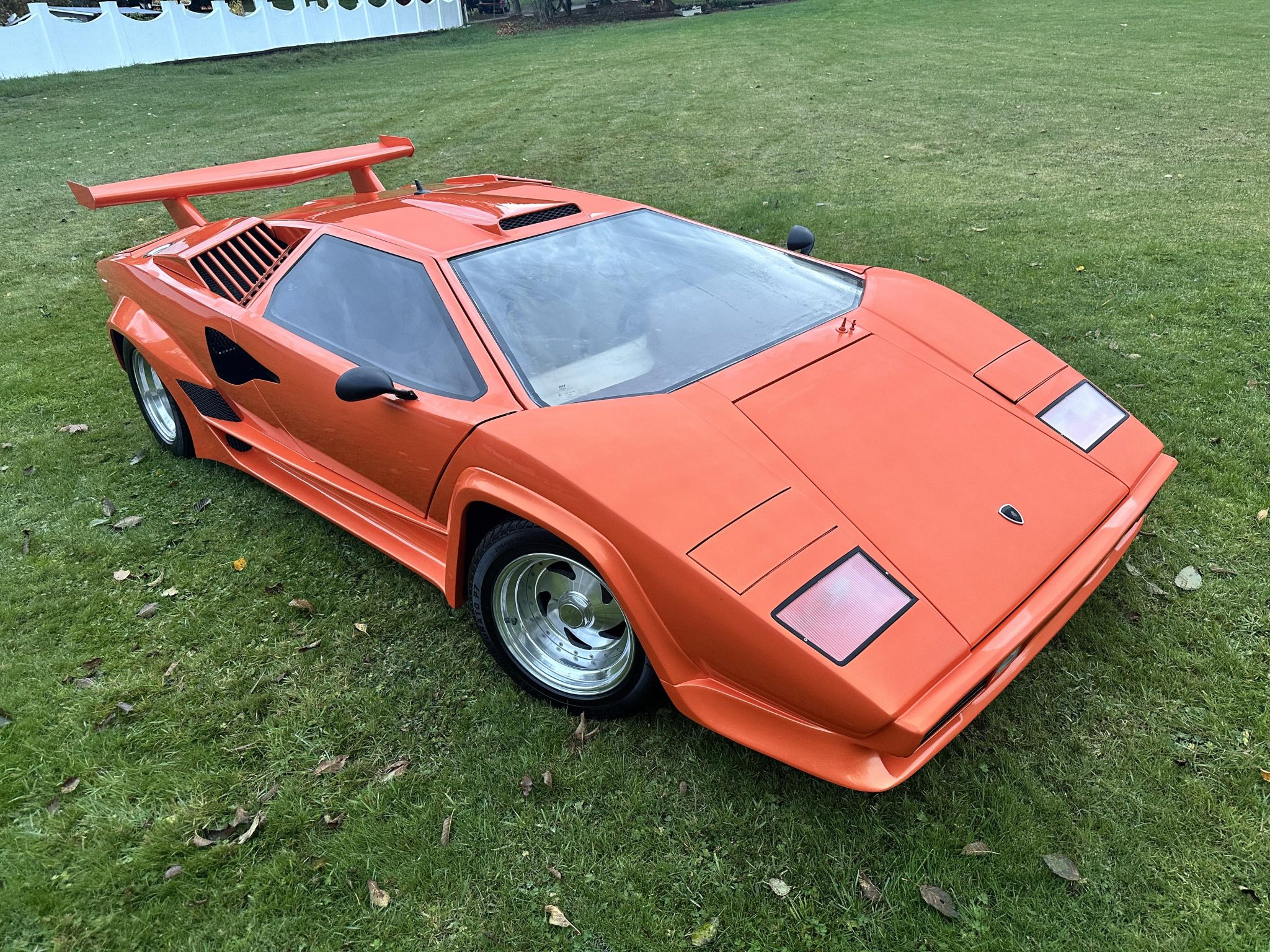 350-Powered Prova Designs Countach Replica for Sale – Wedge-Style Exotic Replica Icon