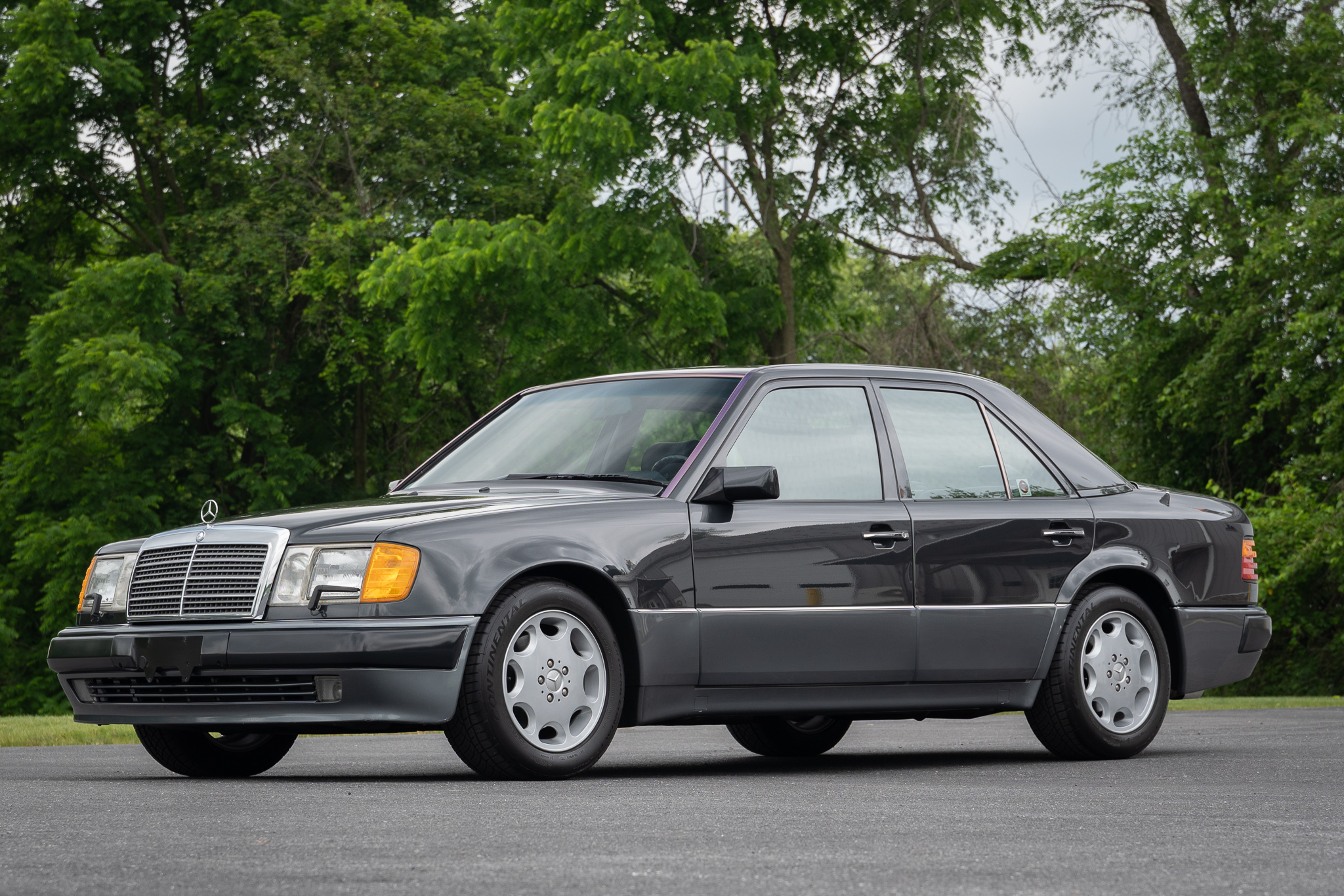 1992 Mercedes-Benz 500E zu verkaufen – Legendäre mit Porsche gebaute Superlimousine