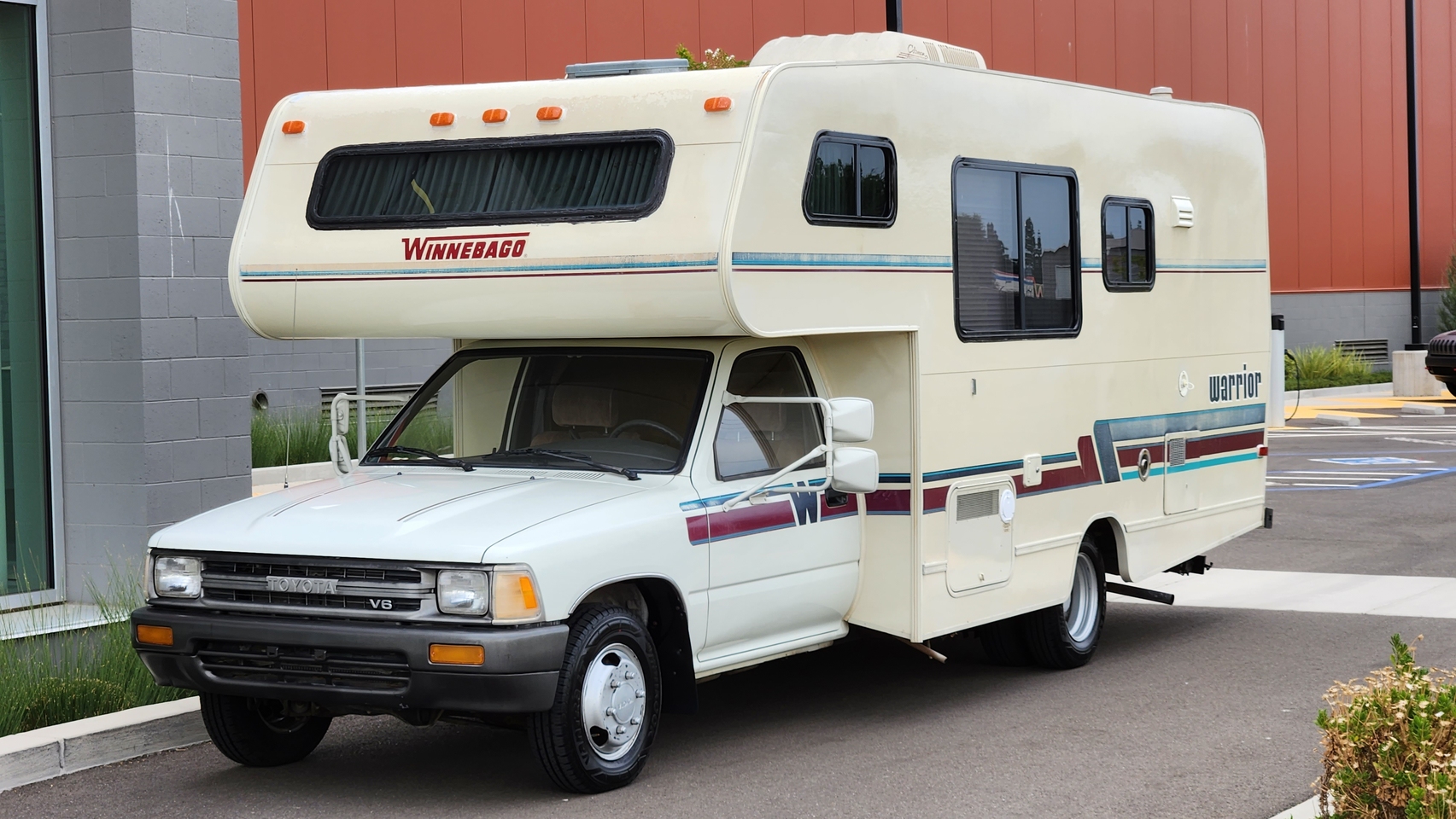 1991 Toyota Pickup for Sale – Legendary Reliable Classic Truck Icon