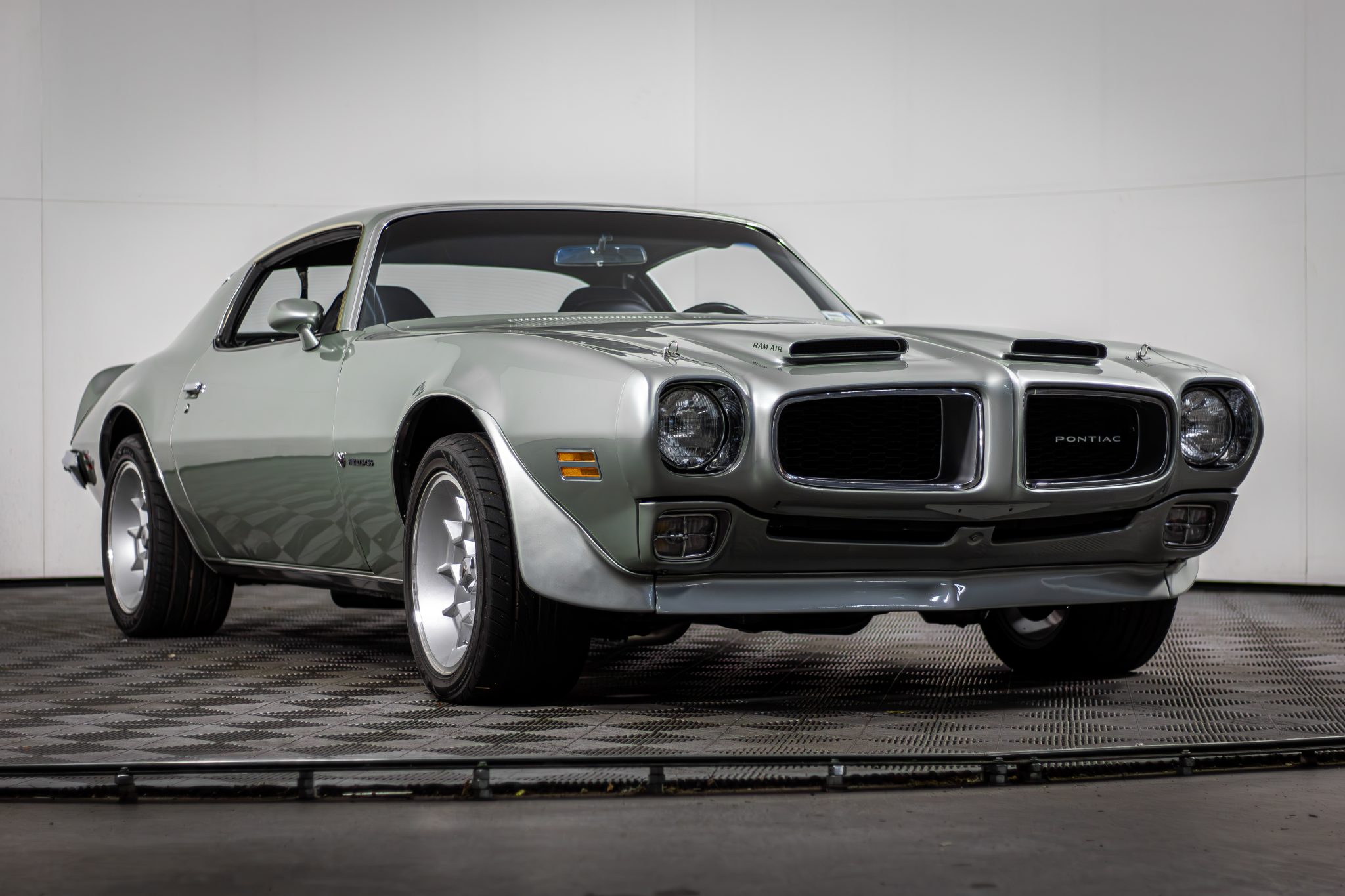 Pontiac Firebird 1972 à vendre – Icône muscle car américaine seconde génération