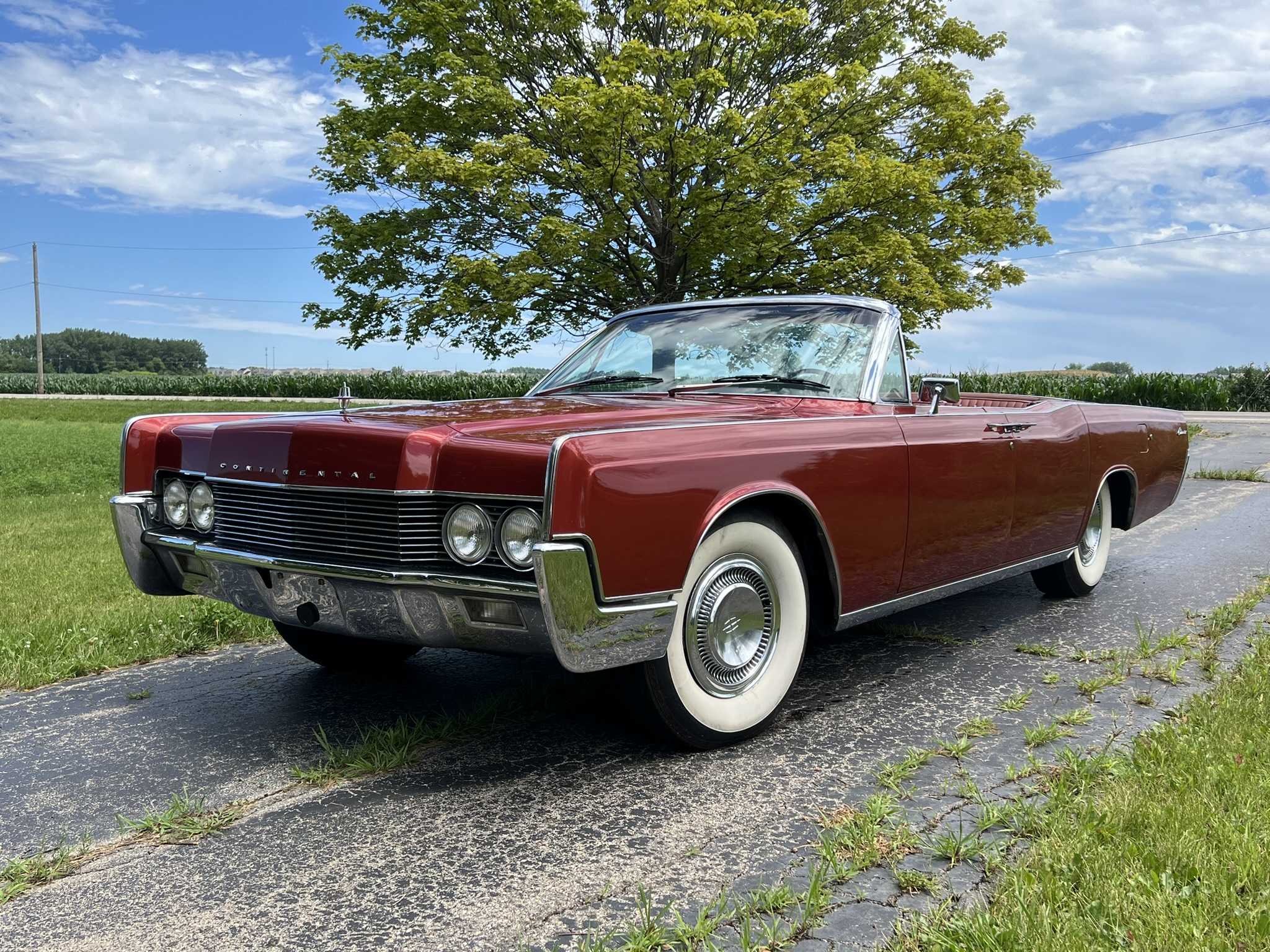 Lincoln Continental 1966 à vendre – Berline de luxe américaine iconique