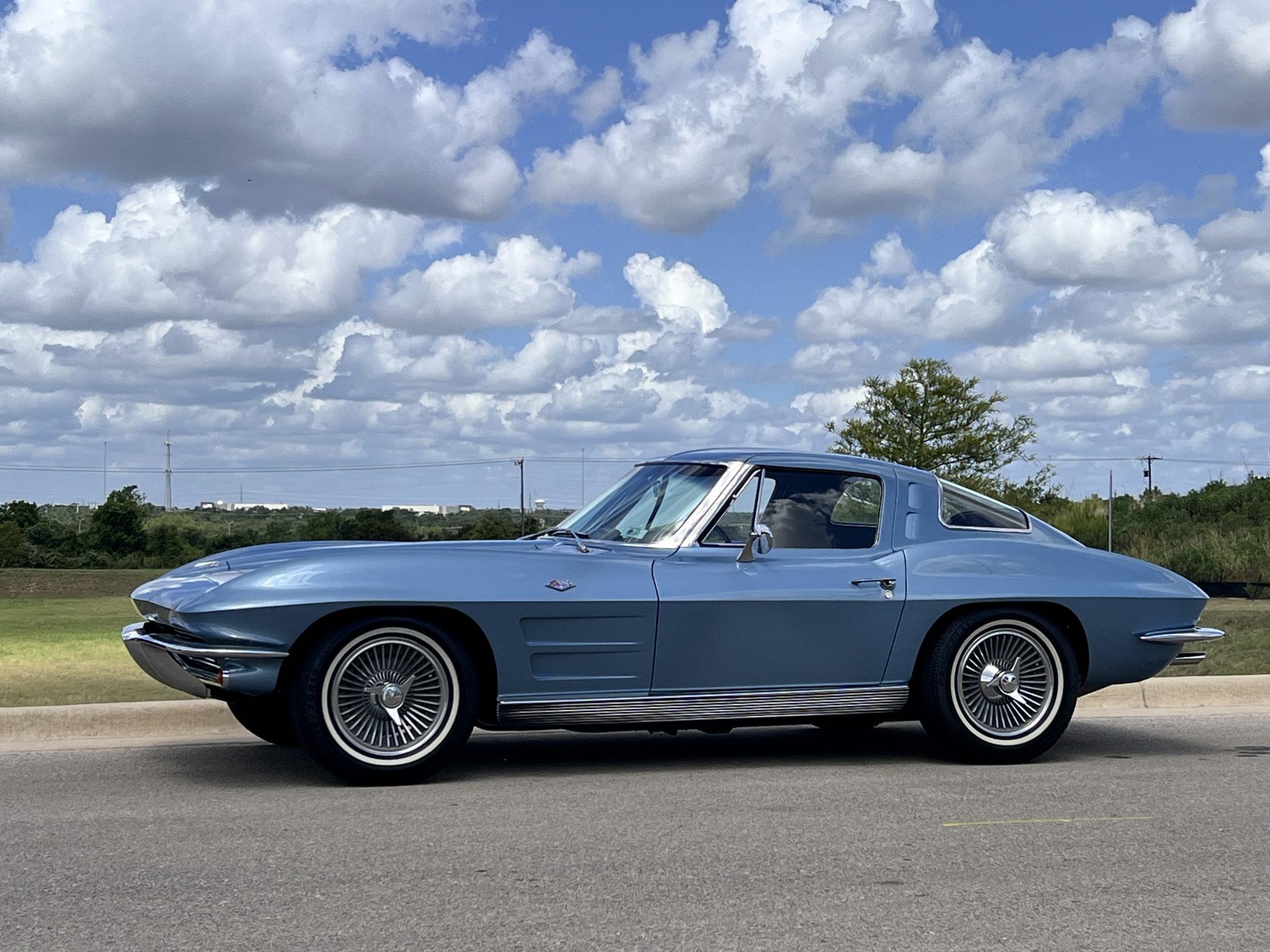 1963 Chevrolet Corvette C2 for Sale – Split-Window Sting Ray Icon