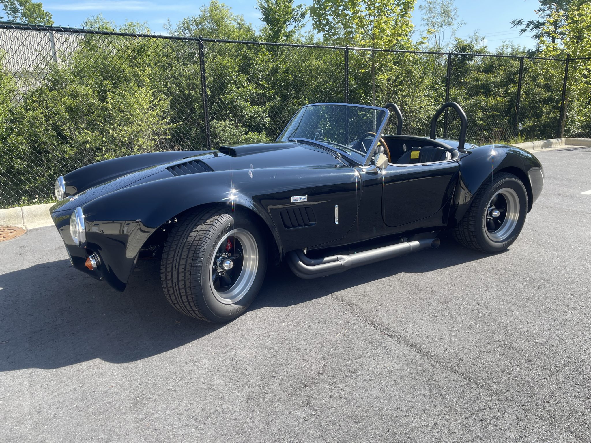 Coyote-Powered Cobra Replica 5-Speed zu verkaufen – Moderne V8 Roadster Ikone
