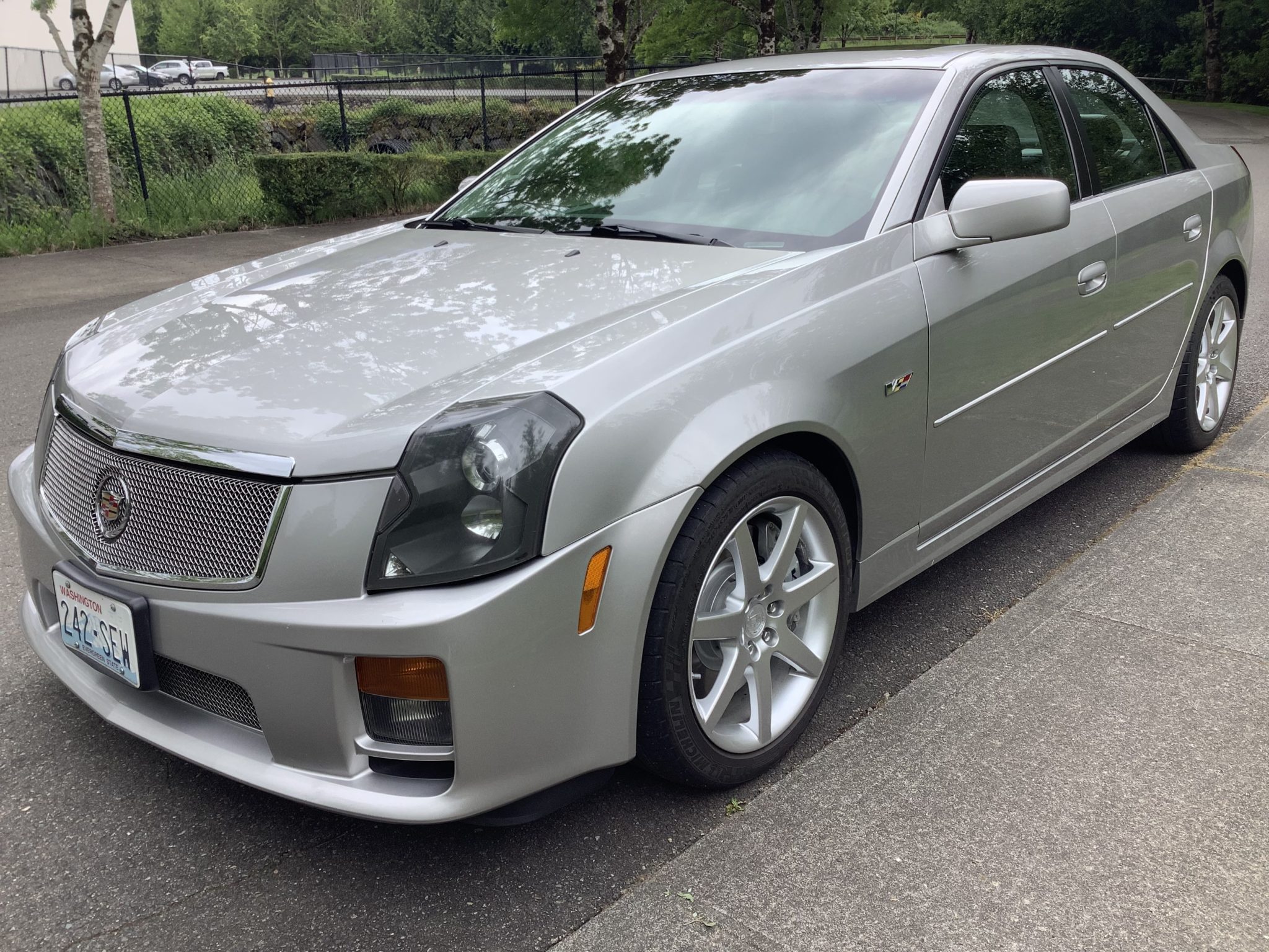 2004 Cadillac CTS & CTS-V zu verkaufen – Luxus Performance Limousinen Ikone