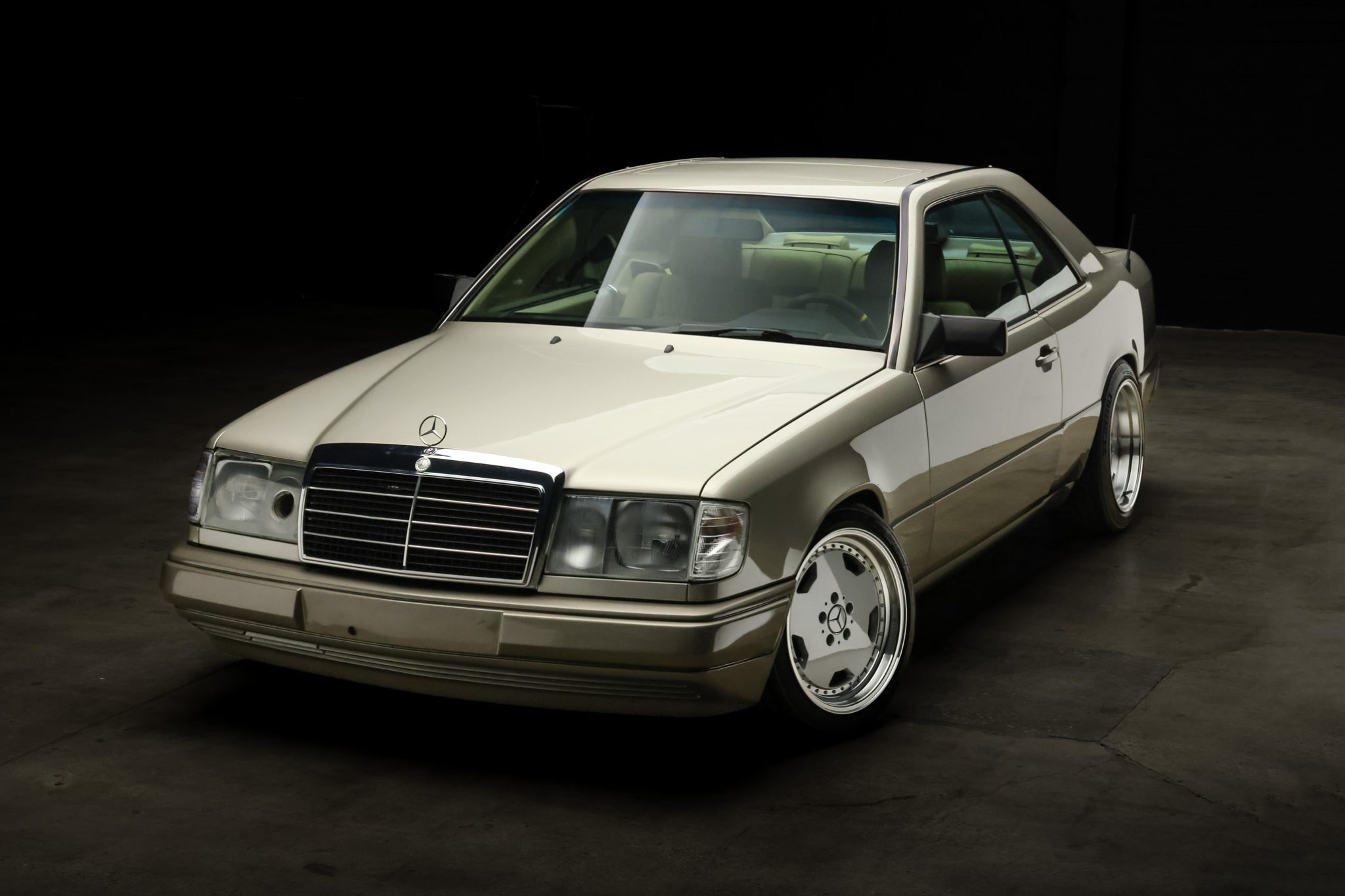 1988 Mercedes-Benz W124 E-Klasse zu verkaufen – Zeitlose deutsche Ingenieurskunst