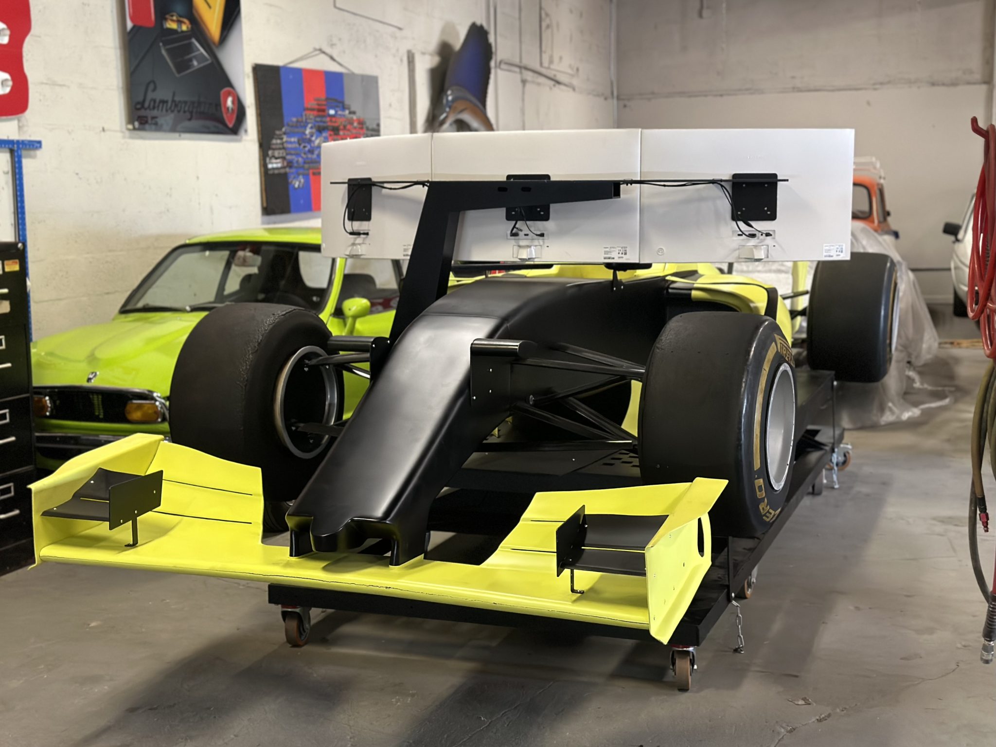 2018 Rennsimulatoren zu verkaufen – High-End Motorsport Simulation