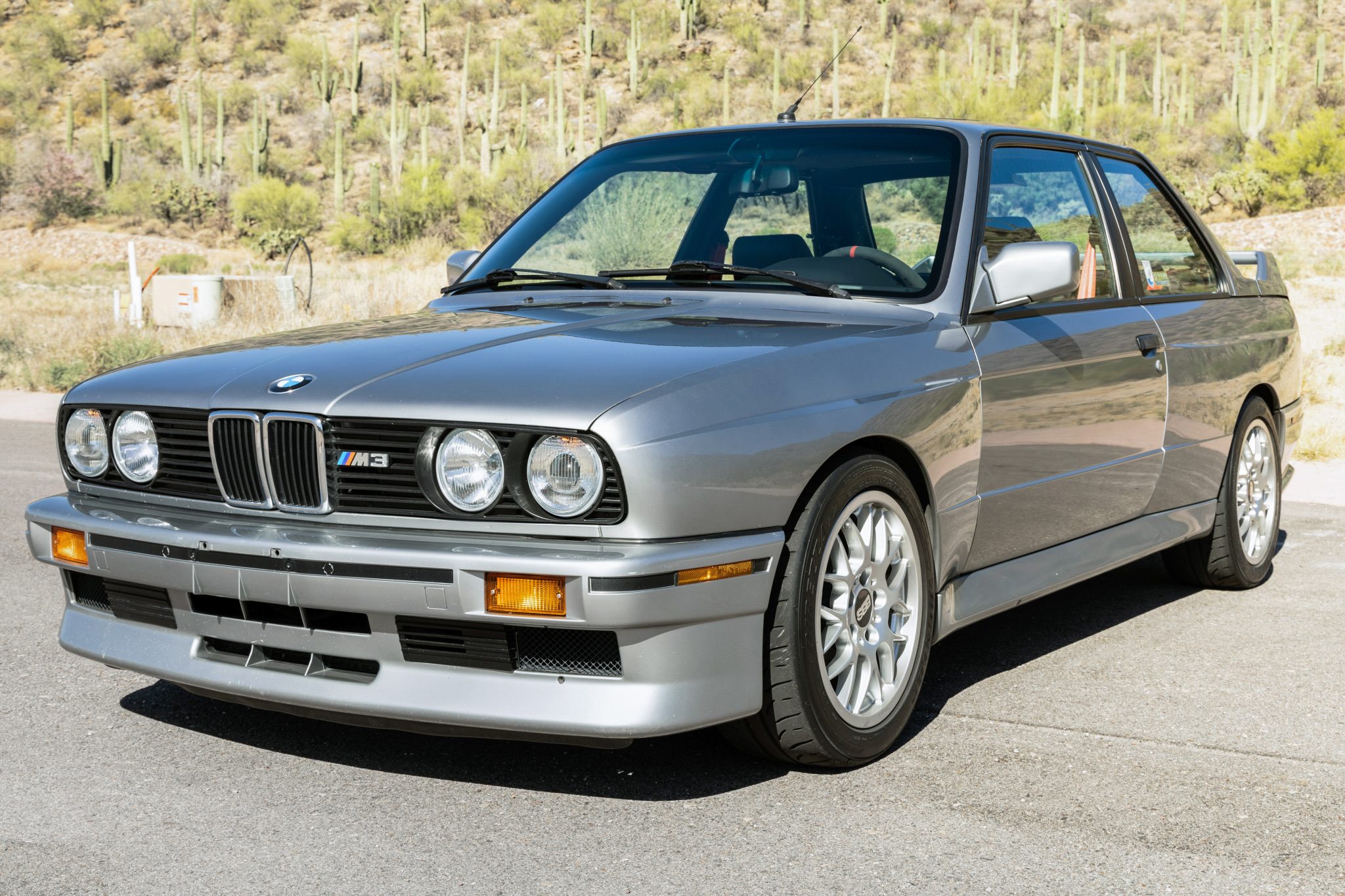 BMW E30 M3 1988 à vendre – Légende homologation sportive