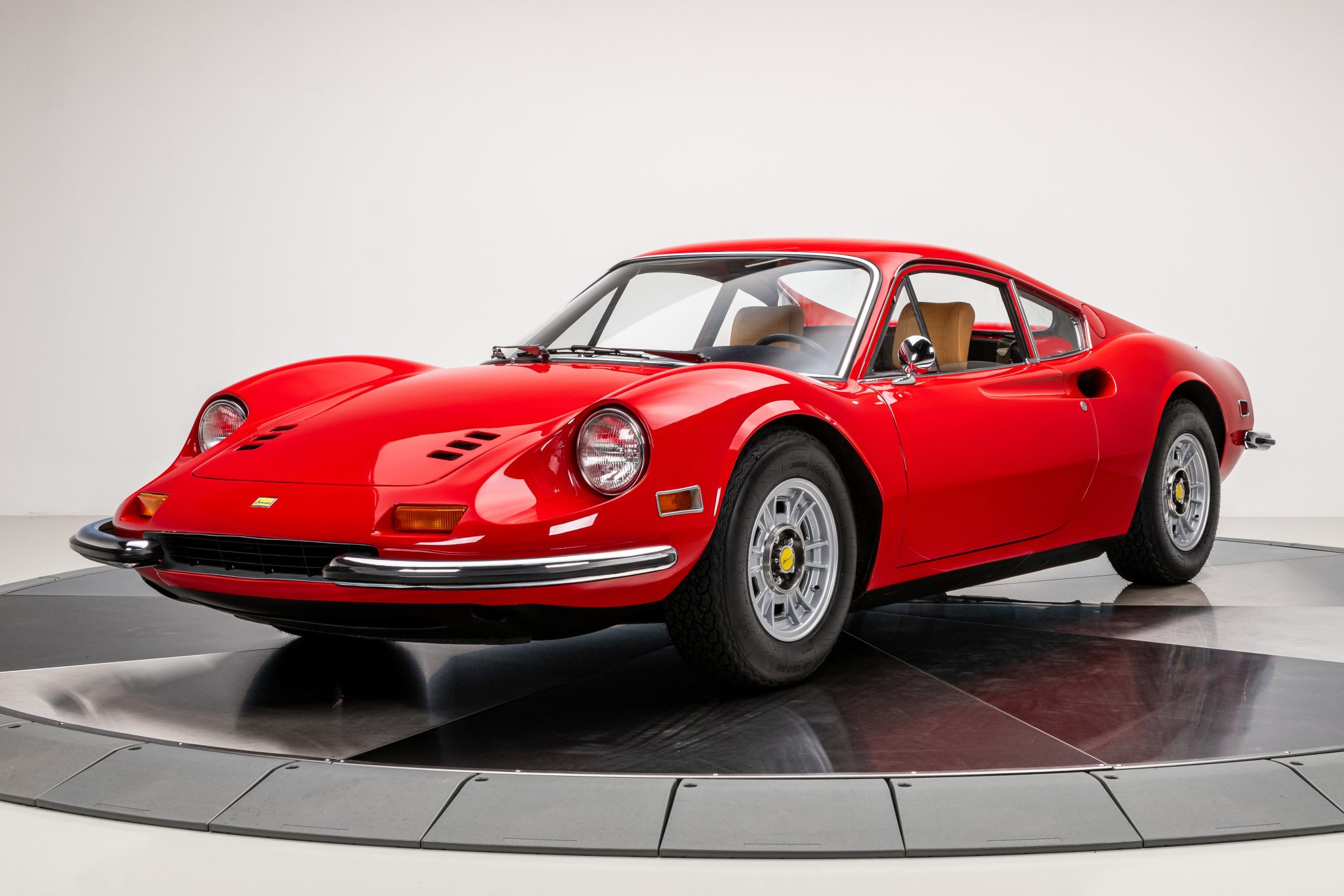 1972 Ferrari Dino for Sale – Iconic Italian Sports Car Design