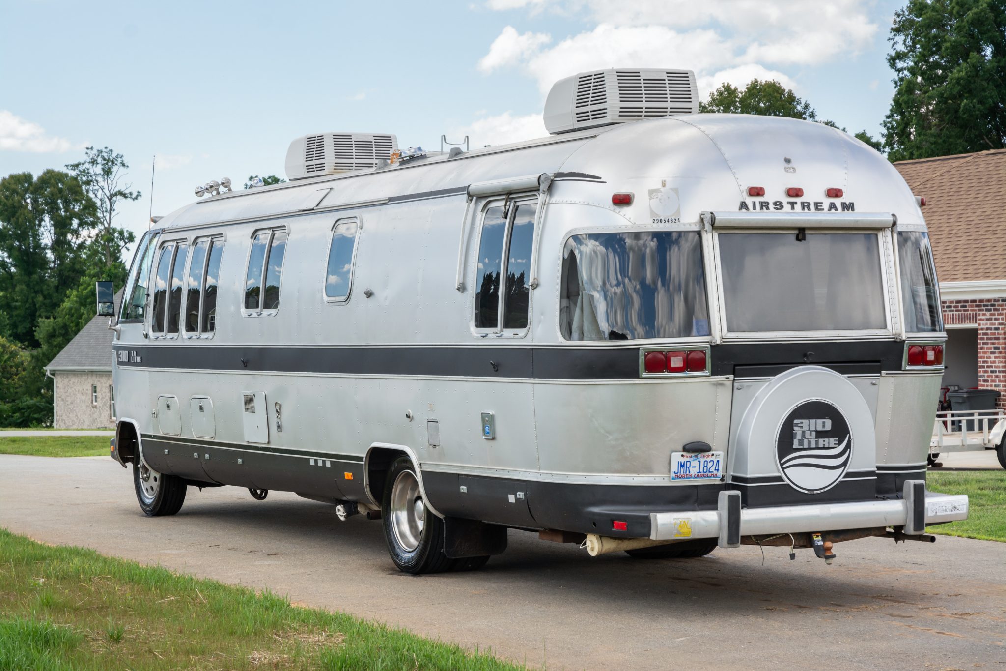 1982 Airstream Motorhome for Sale – Classic American Touring Icon
