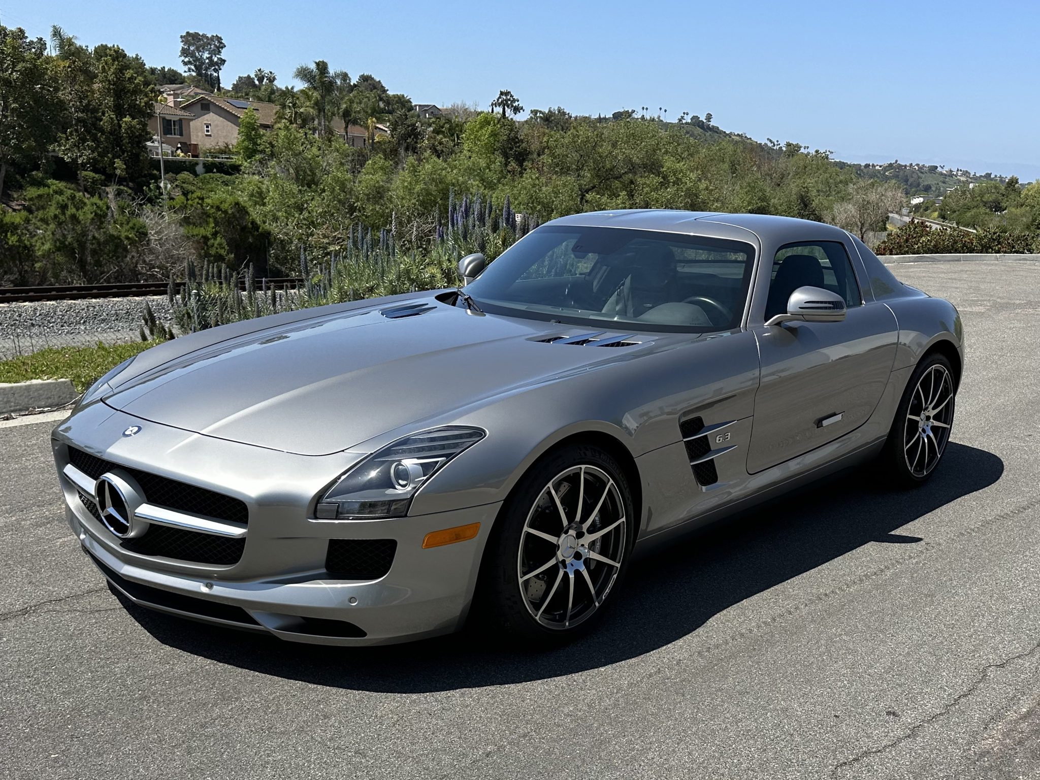 2012 Mercedes-Benz SLS AMG zu verkaufen – Gullwing V8 Supercar Ikone