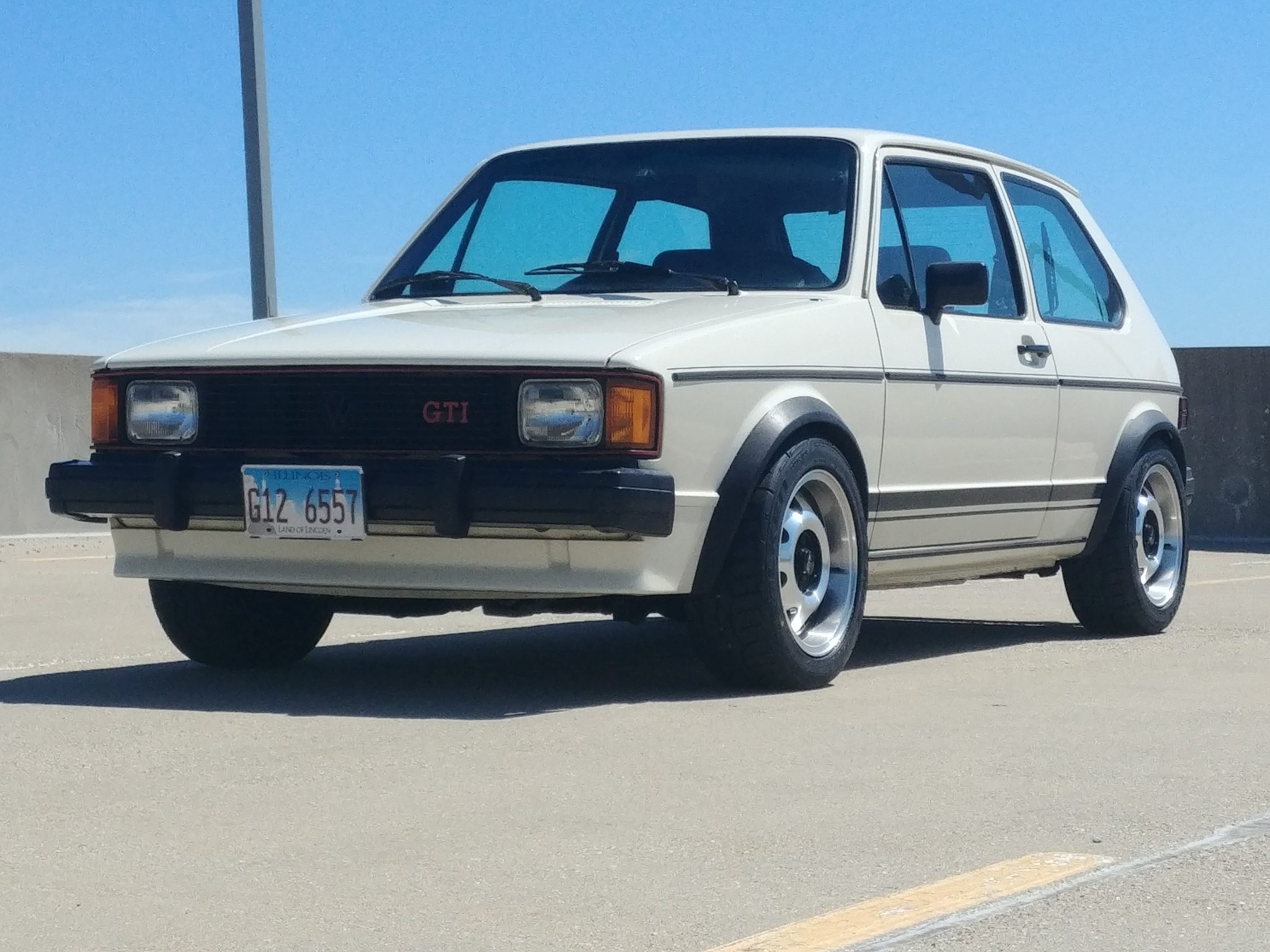 1984 Volkswagen GTI Mk1 zu verkaufen – Originale Hot-Hatch-Ikone