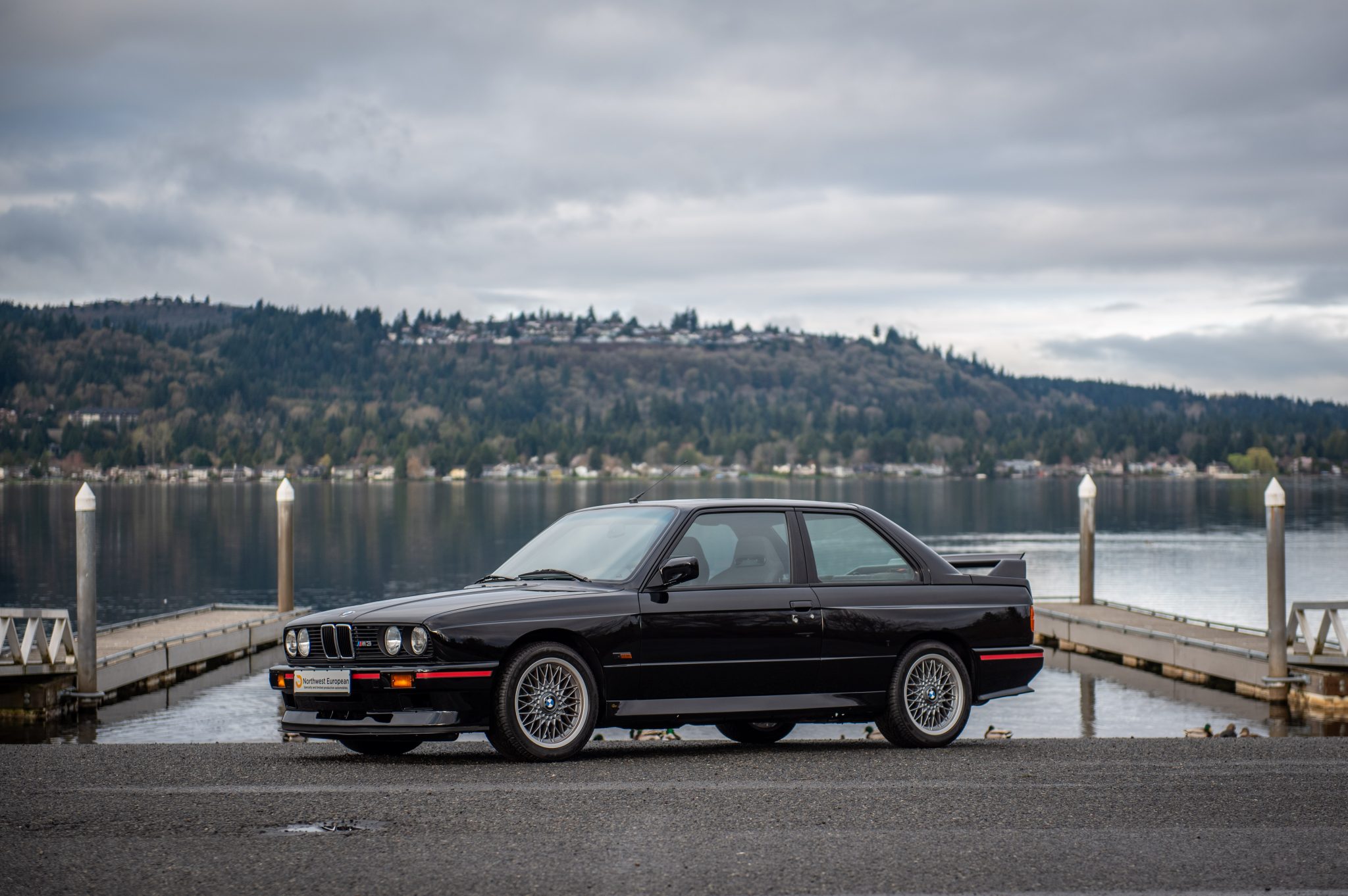 BMW E30 M3 1990 à vendre – Icône Motorsport d’homologation