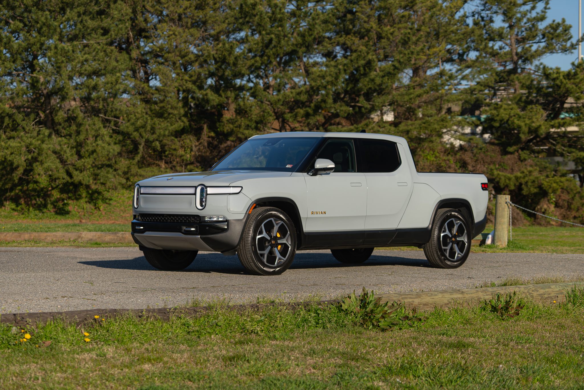 Rivian R1T 2022 à vendre – Pickup électrique d’aventure moderne