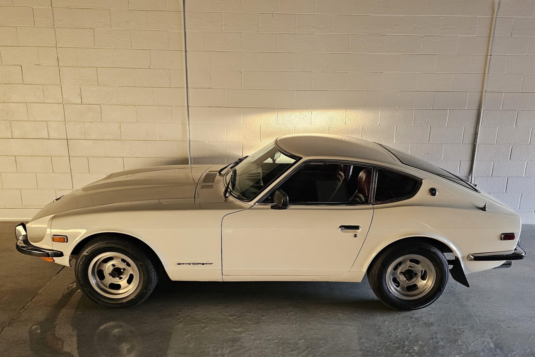 1973 Datsun 240Z for Sale – Classic Japanese Sports Coupe