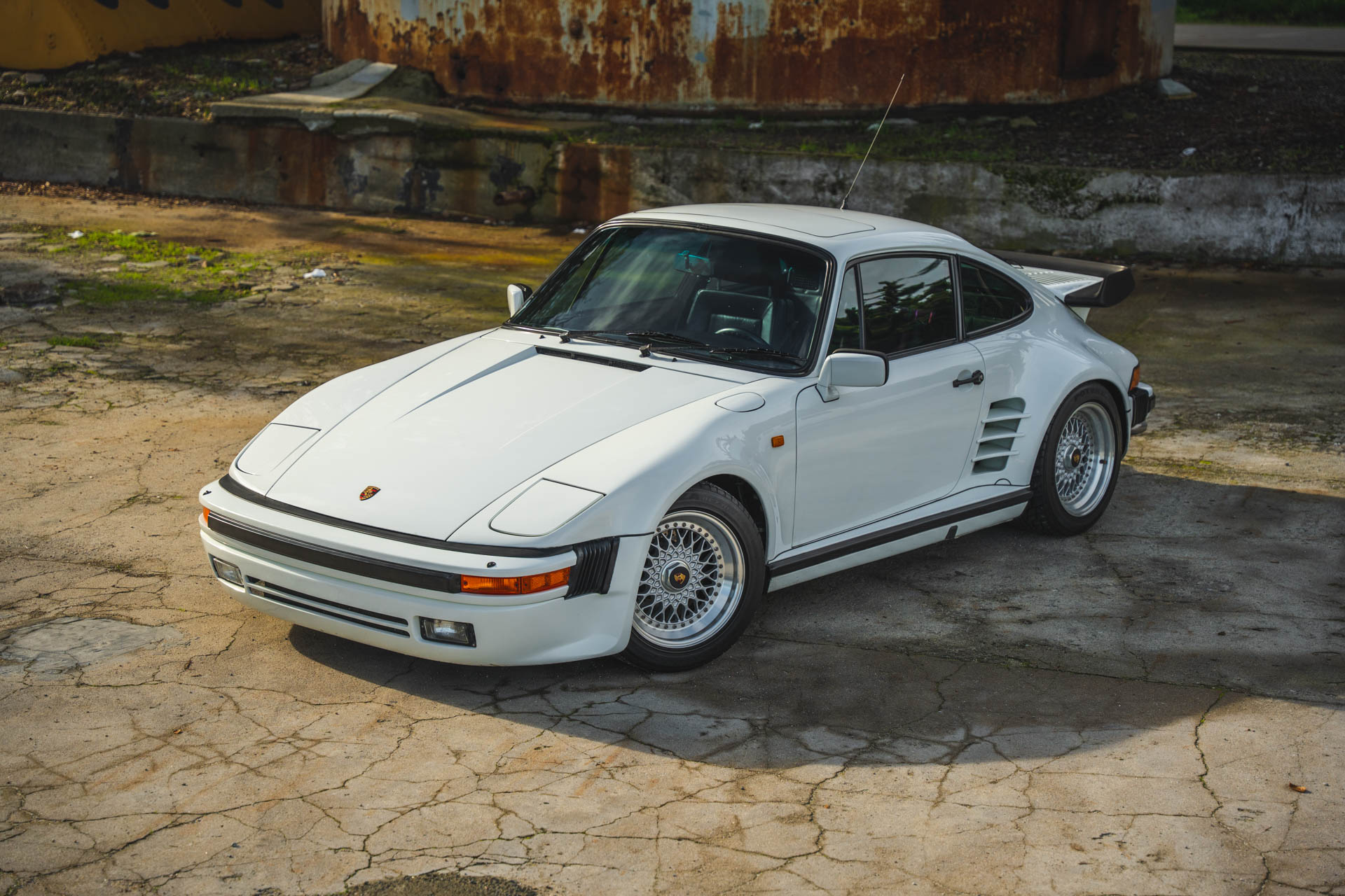 1984 Porsche 930 Turbo for Sale – Air-Cooled Turbo Icon and Collector Prestige