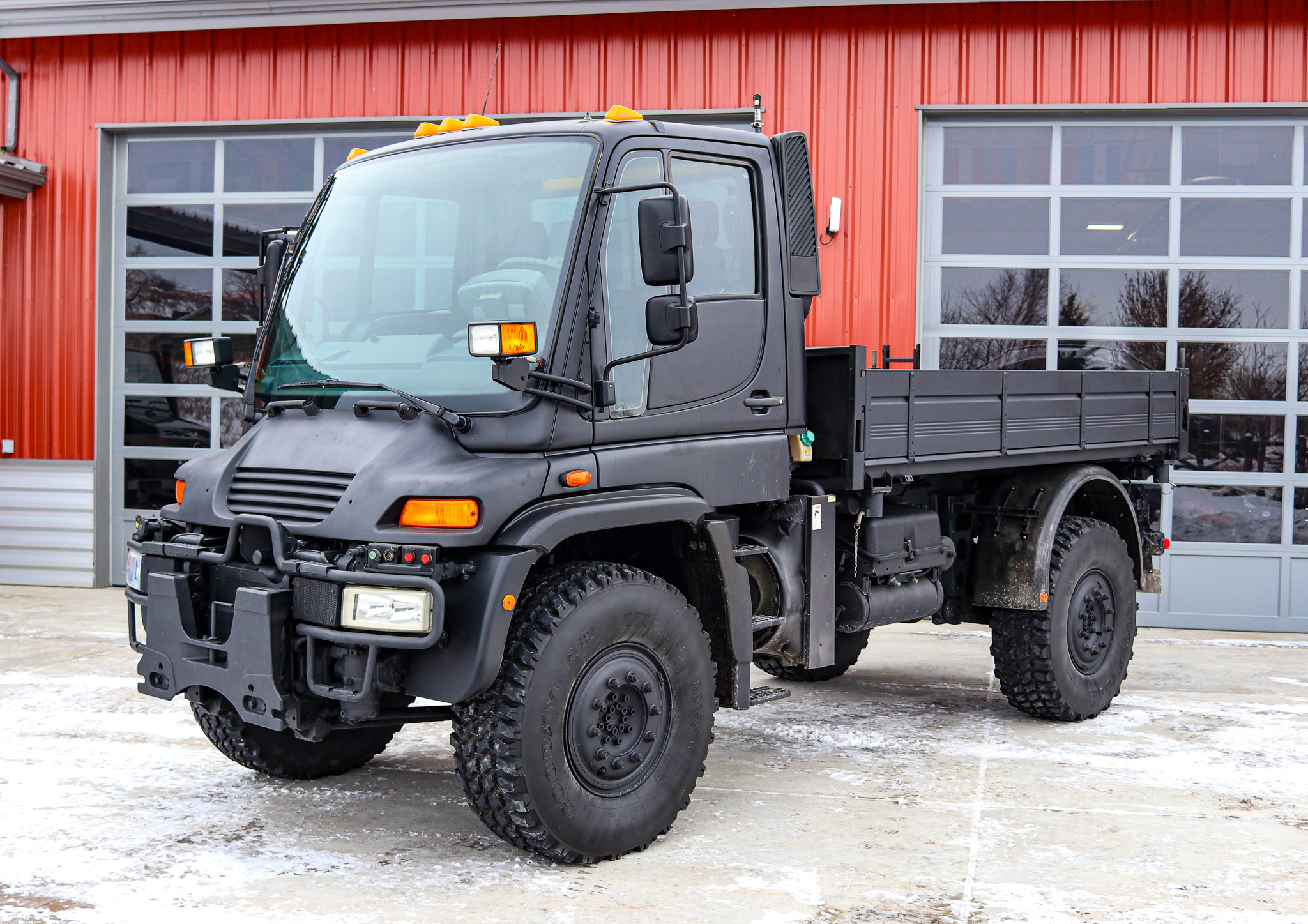 Mercedes-Benz Unimog 2003 à vendre – Légendaire 4x4 utilitaire allemand
