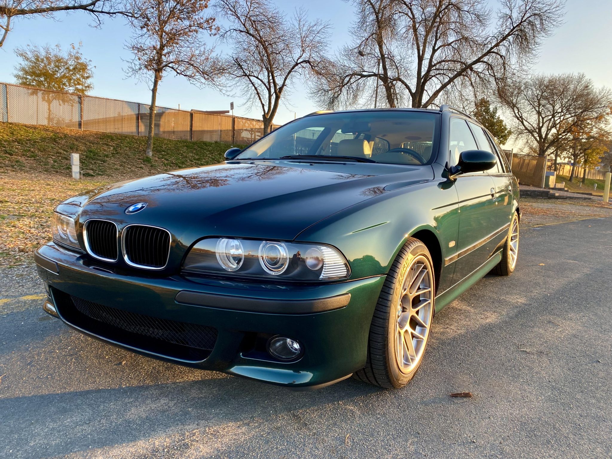 BMW E39 5-Series 1999 à vendre – Berline sportive allemande moderne classique