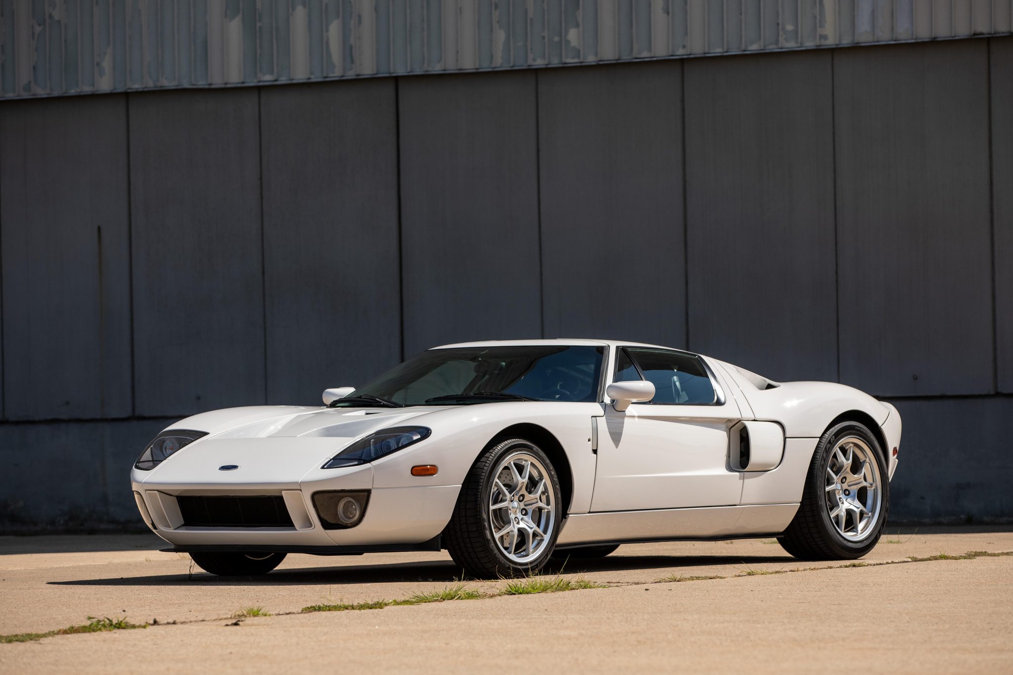 2005 Ford GT 1st Generation for Sale – Modern American Supercar Icon