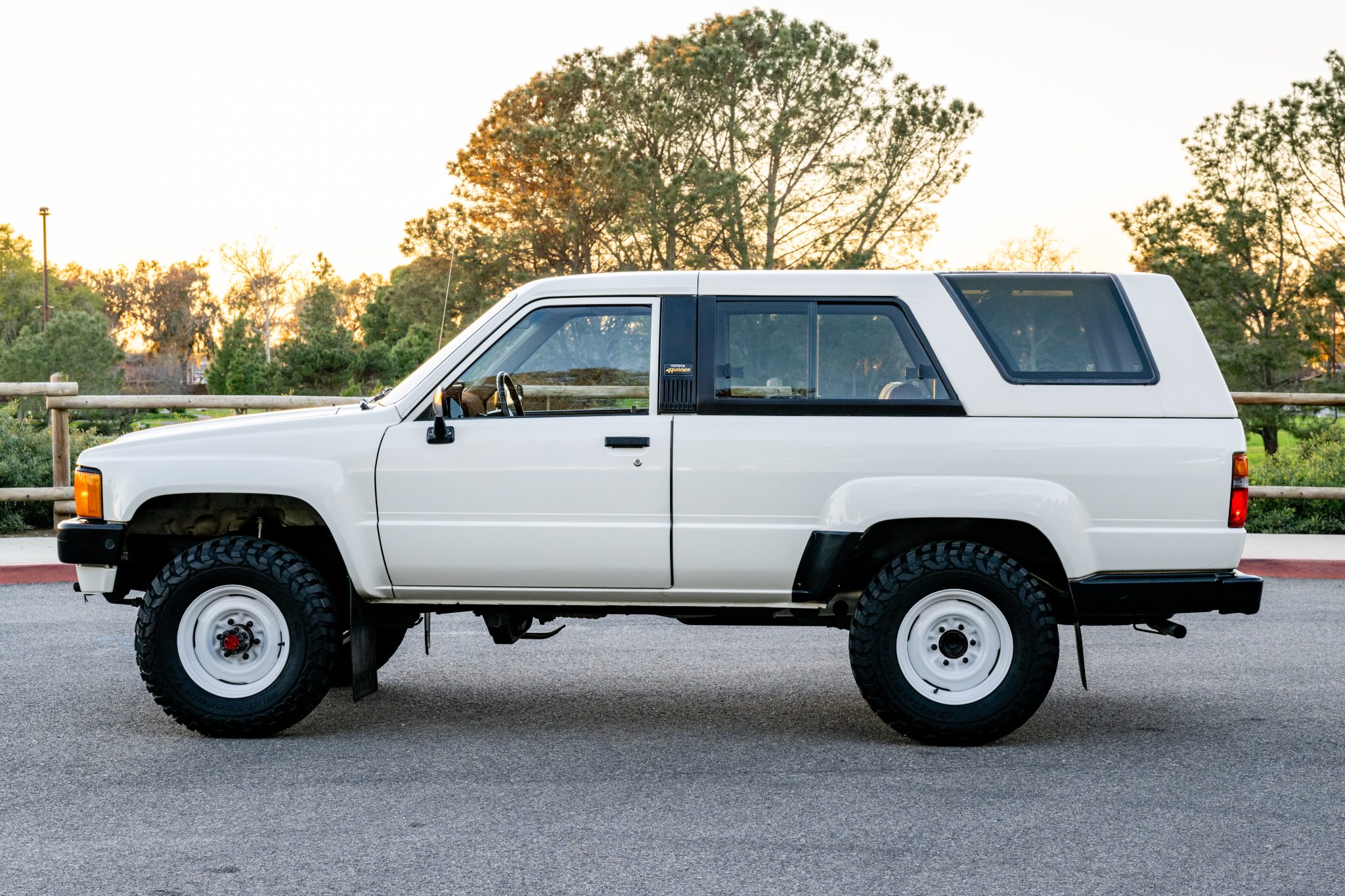 Toyota 4Runner N60 1985 zu verkaufen – Klassische japanische 4x4-Ikone