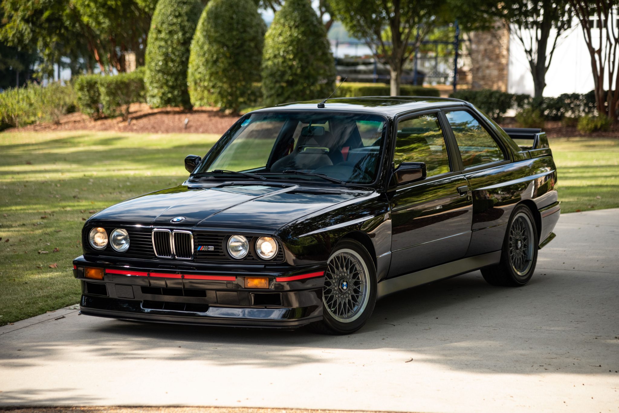 BMW E30 M3 1990 à vendre – Icône d’homologation sportive