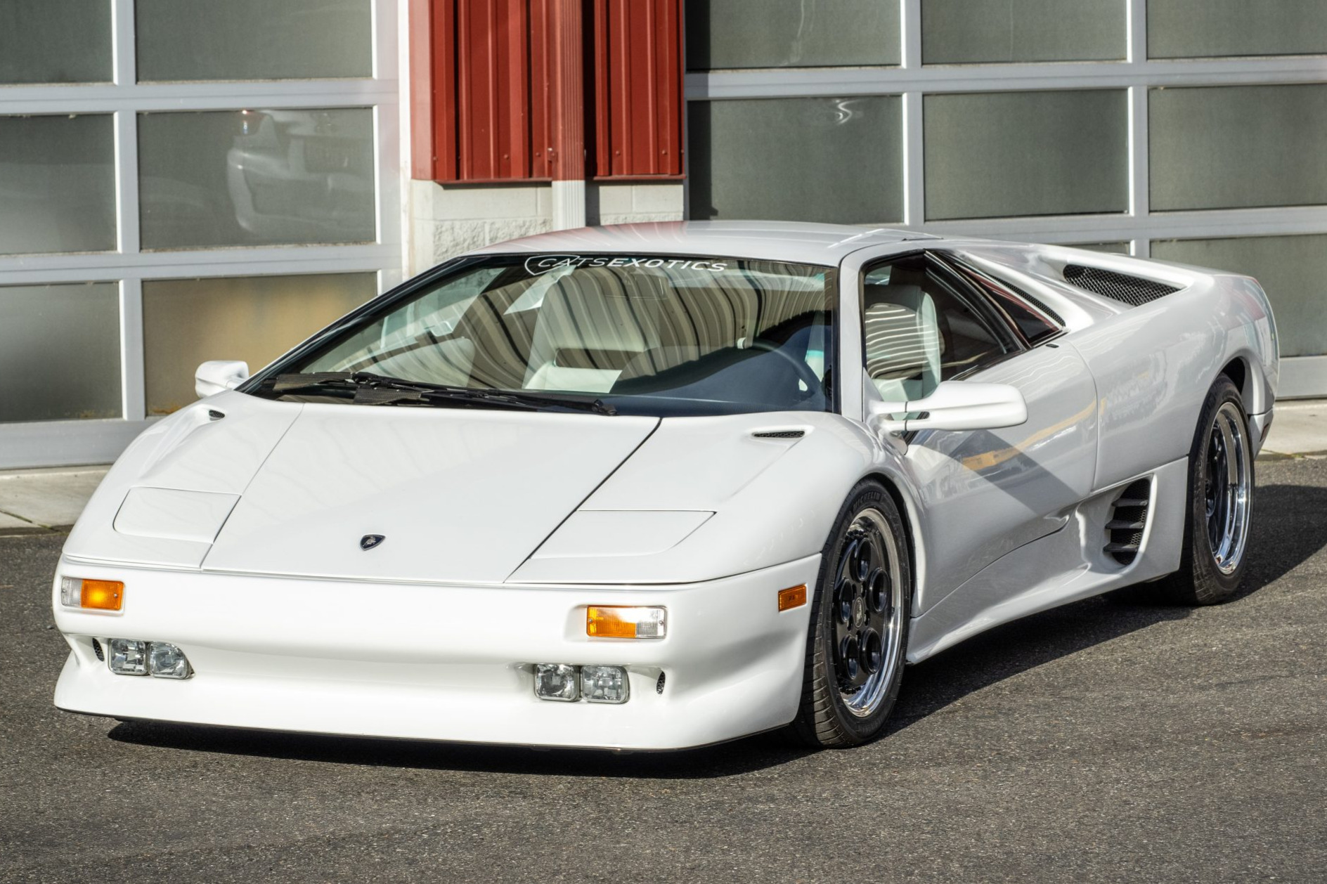 Lamborghini Diablo 1991 zu verkaufen – Ikonischer italienischer V12-Supersportwagen