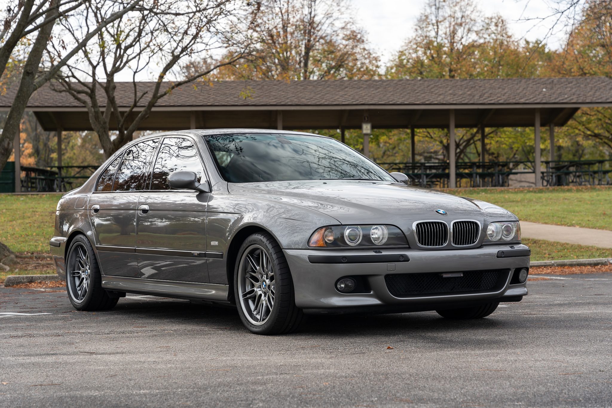 BMW E39 M5 2003 zu verkaufen – Legendäre deutsche V8-Sportlimousine
