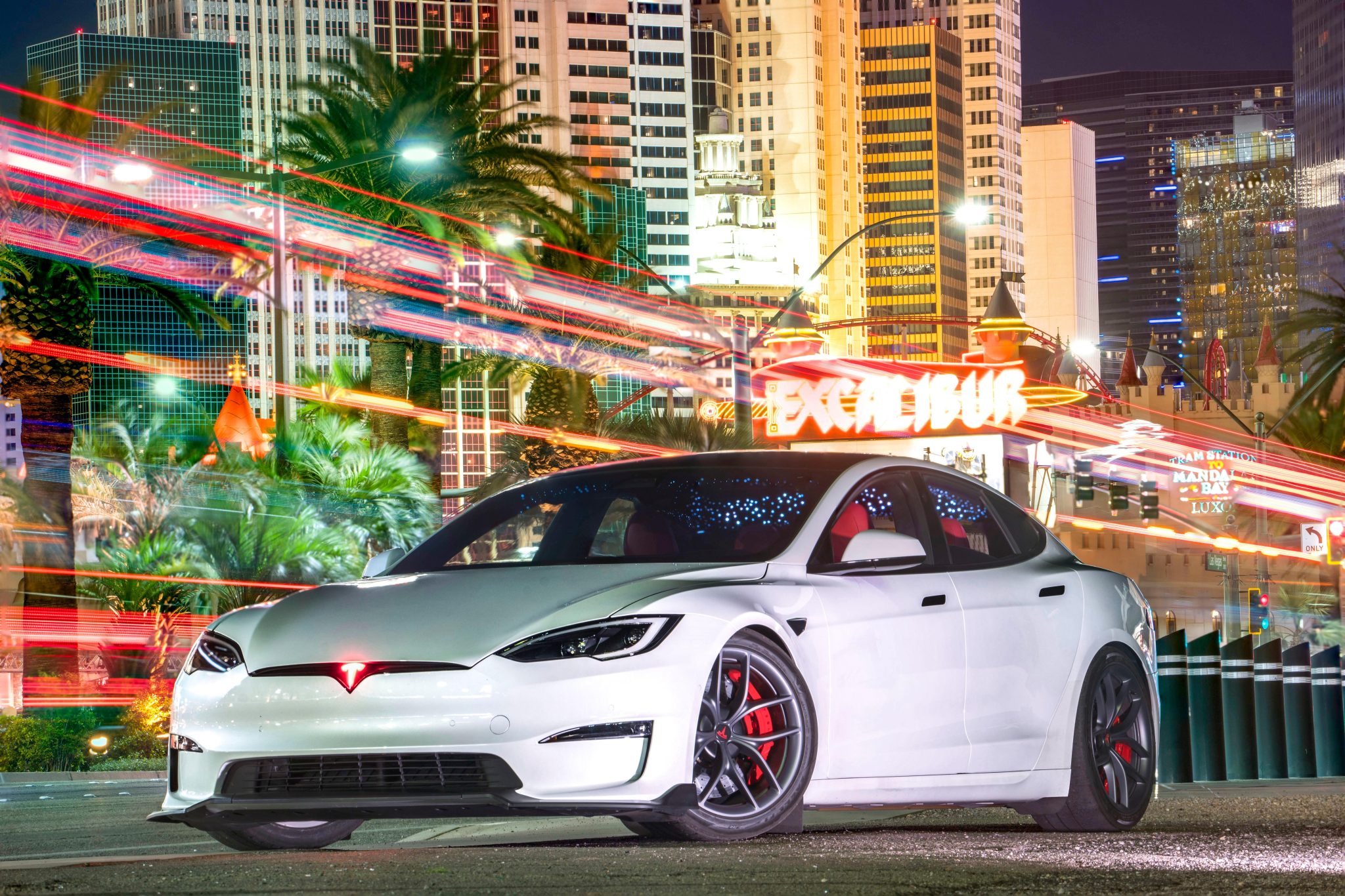 Tesla S 2022 zu verkaufen – Moderne elektrische Performance-Limousine
