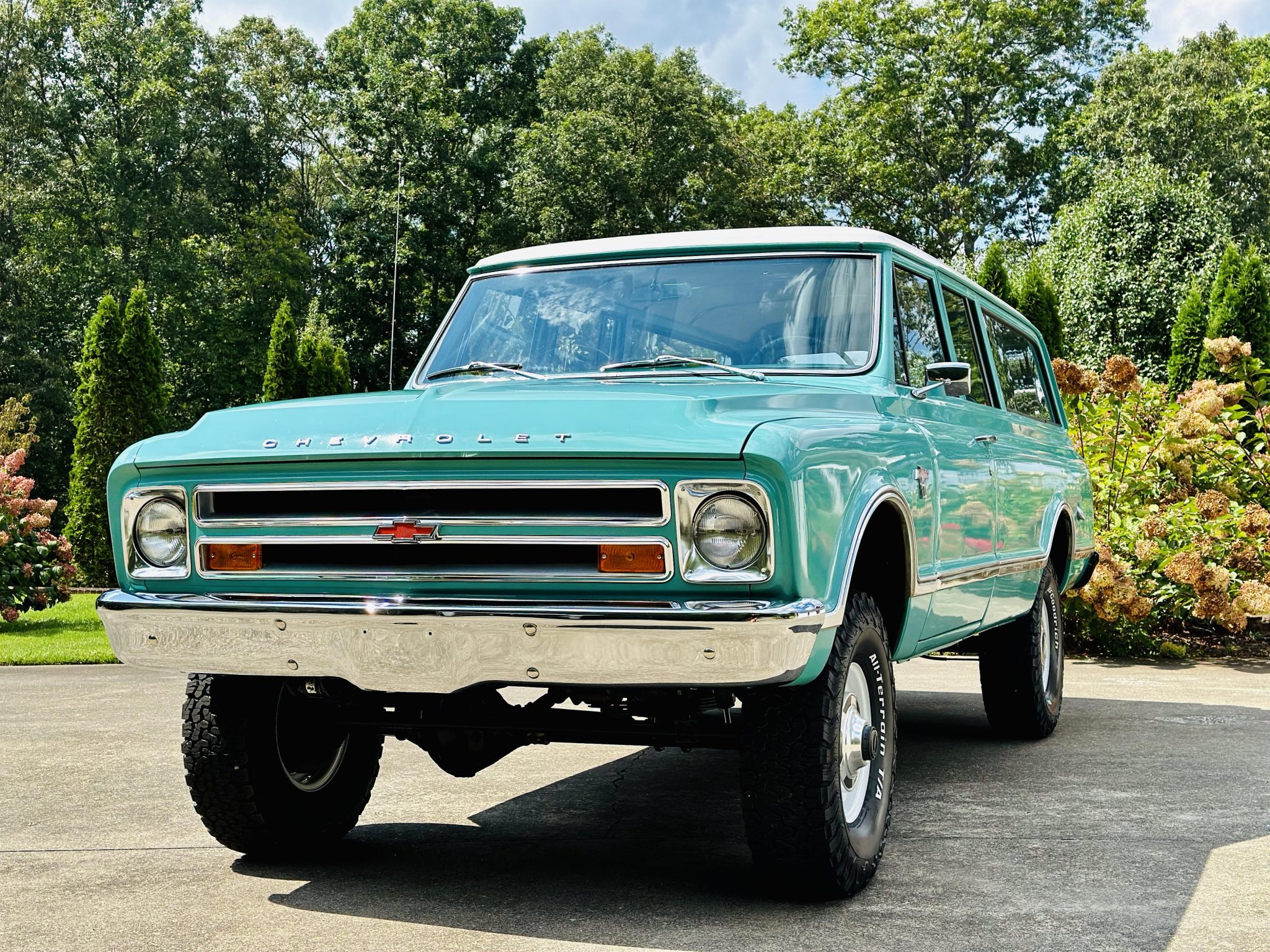 Chevrolet Suburban 1967 zu verkaufen – Klassische amerikanische Nutzfahrzeug-Ikone