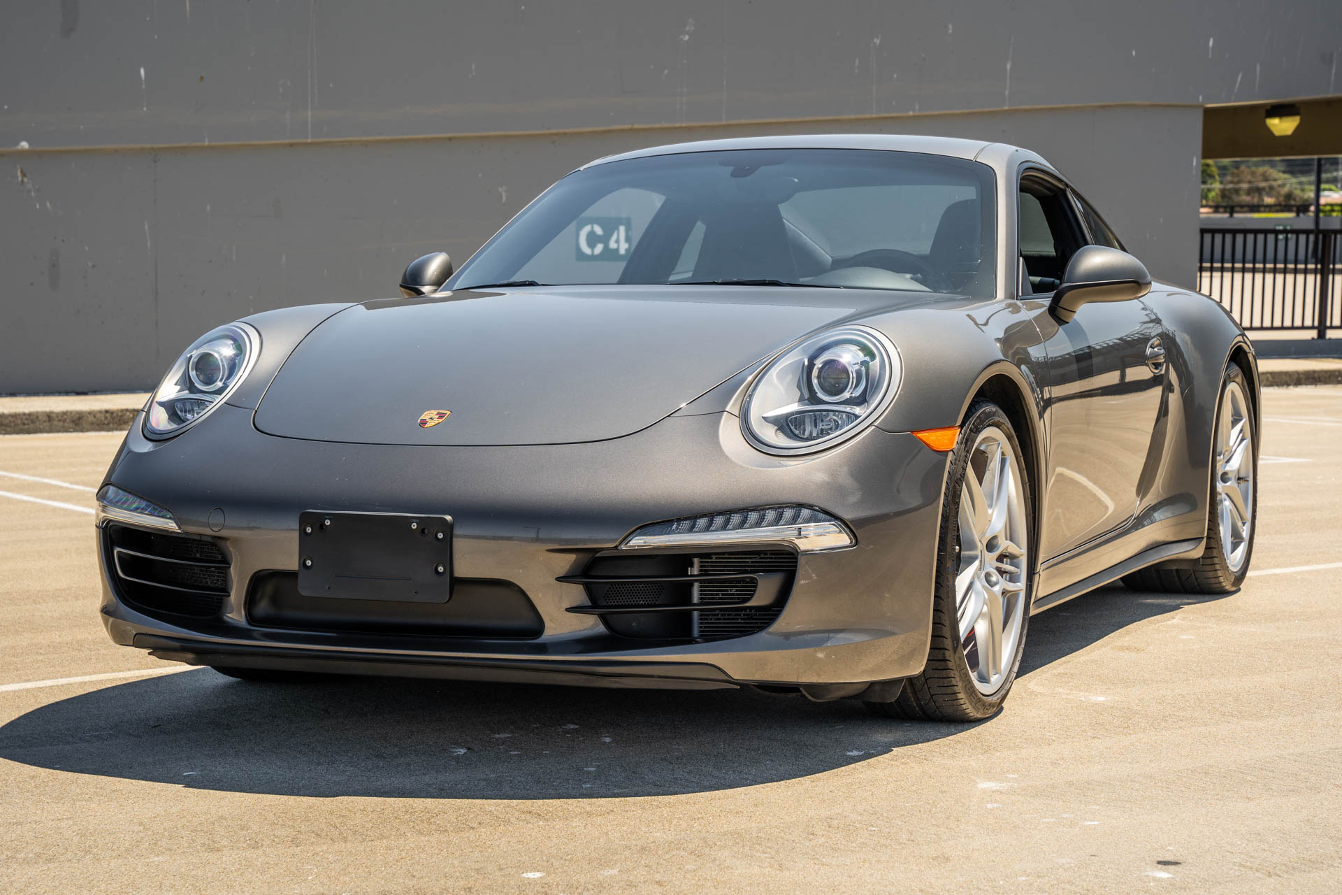2013 Porsche 991 911 (Non-Turbo/GT2/GT3) zu verkaufen – Handschalter in Achatgrau