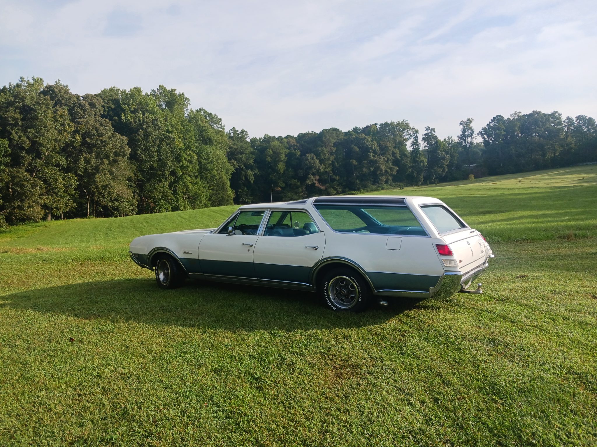 1969 Oldsmobile Vista Cruiser zu verkaufen – Weiß-blauer 455-V8-Kombi