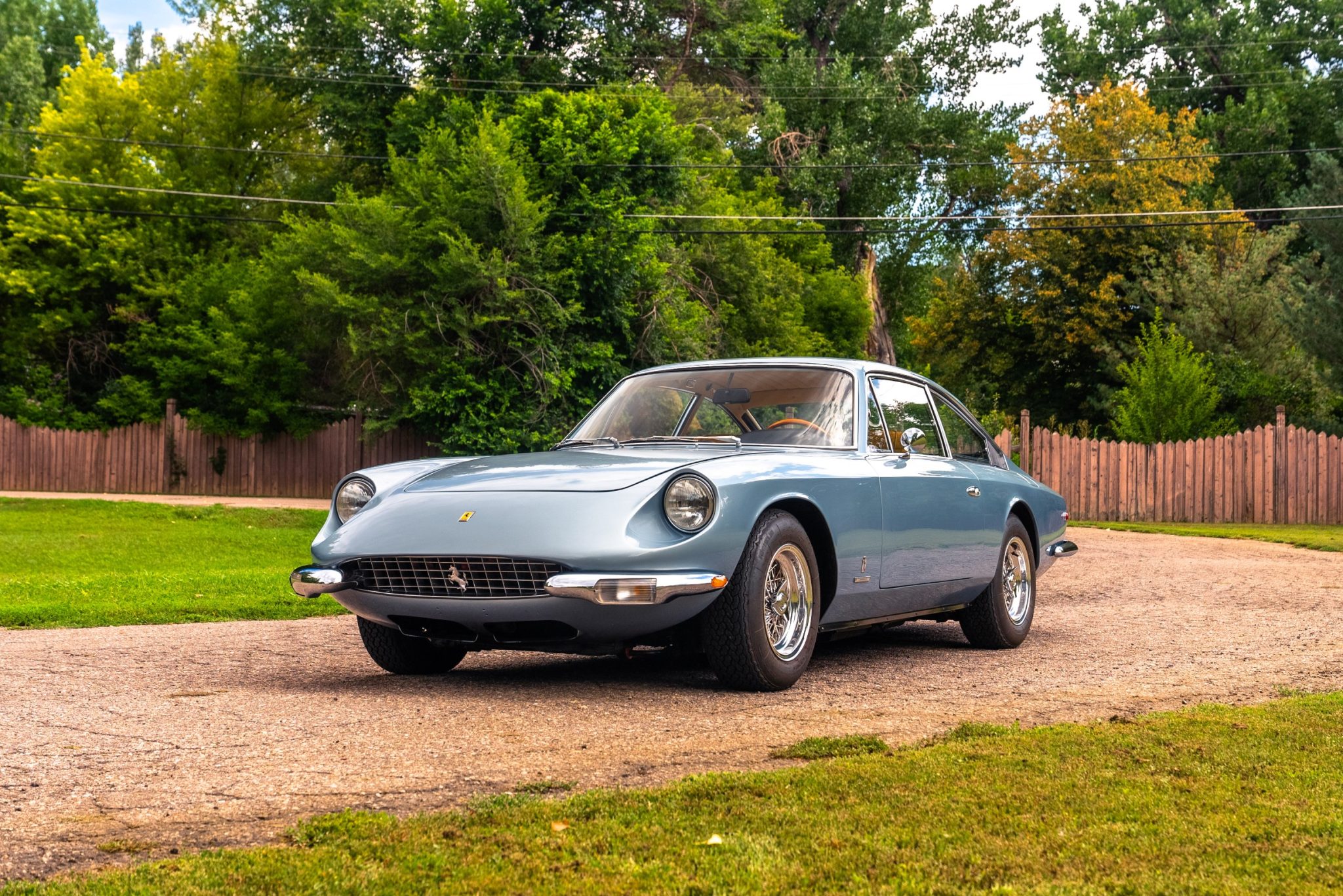 Ferrari 365 GT 2+2 1969 à vendre – Grand tourisme bleu métallisé avec V12 Colombo