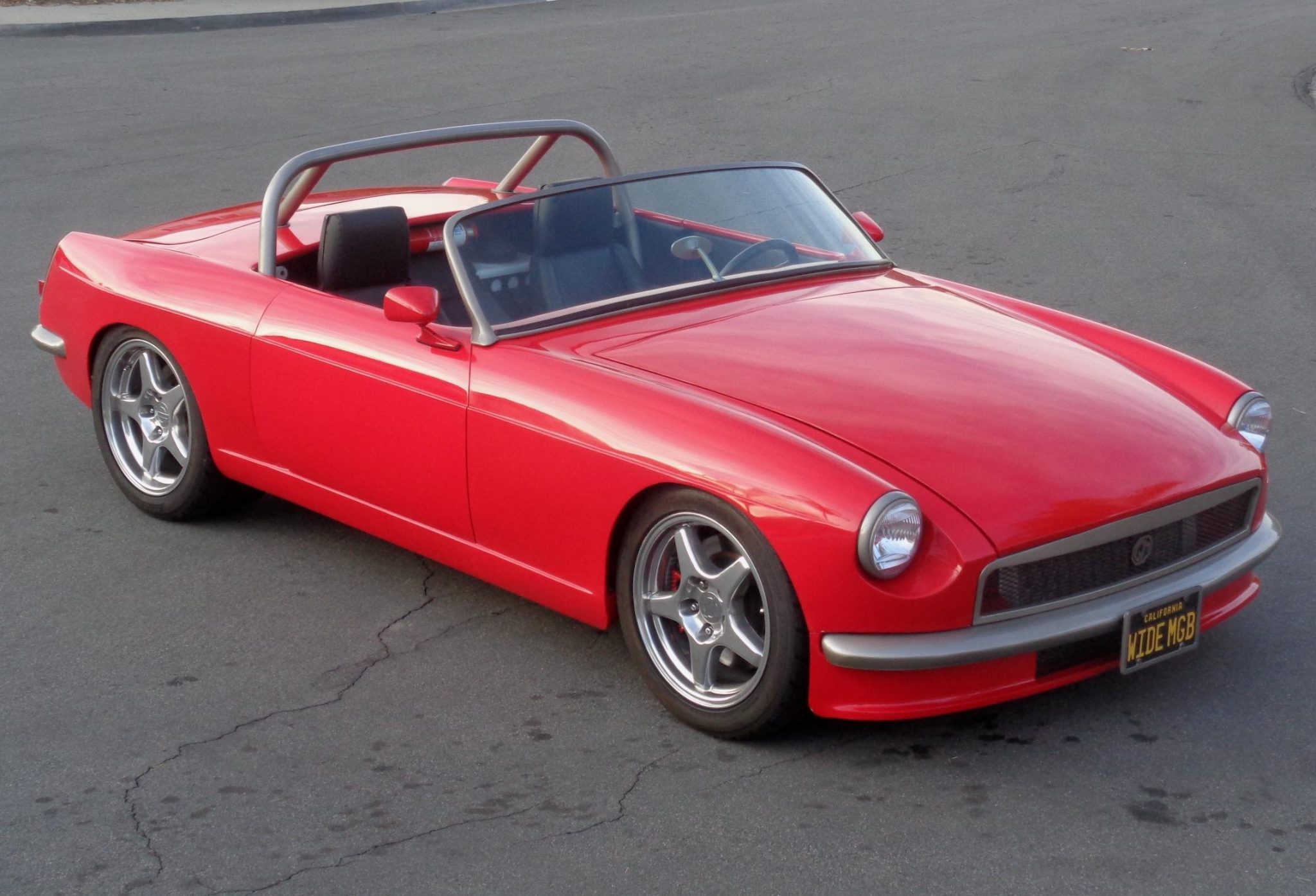 1966 MG B zu verkaufen – Restomod-Roadster mit aufgeladenem LT1-V8