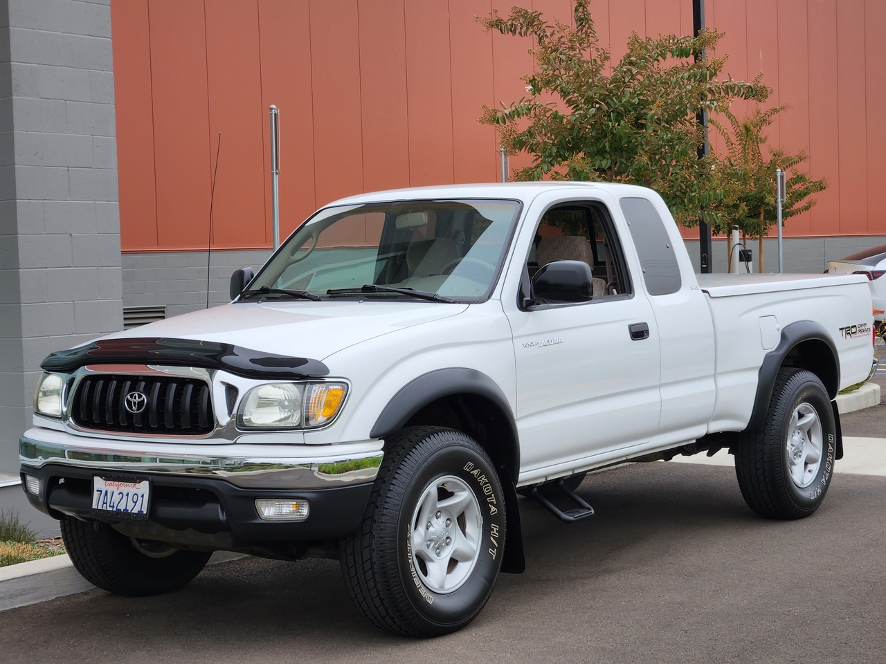 2003 Toyota Tacoma (N1X0 1995-2005) for Sale – Super White TRD Off-Road V6