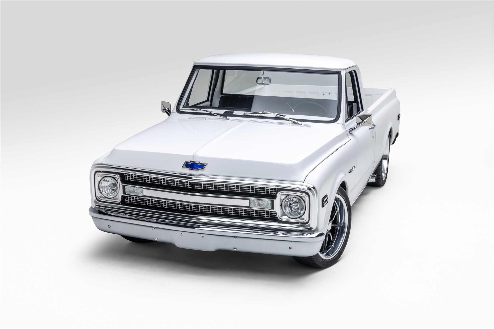 1969 Chevrolet C/K (1967-1972) zu verkaufen – Weißer LS3-Restomod-Pick-up