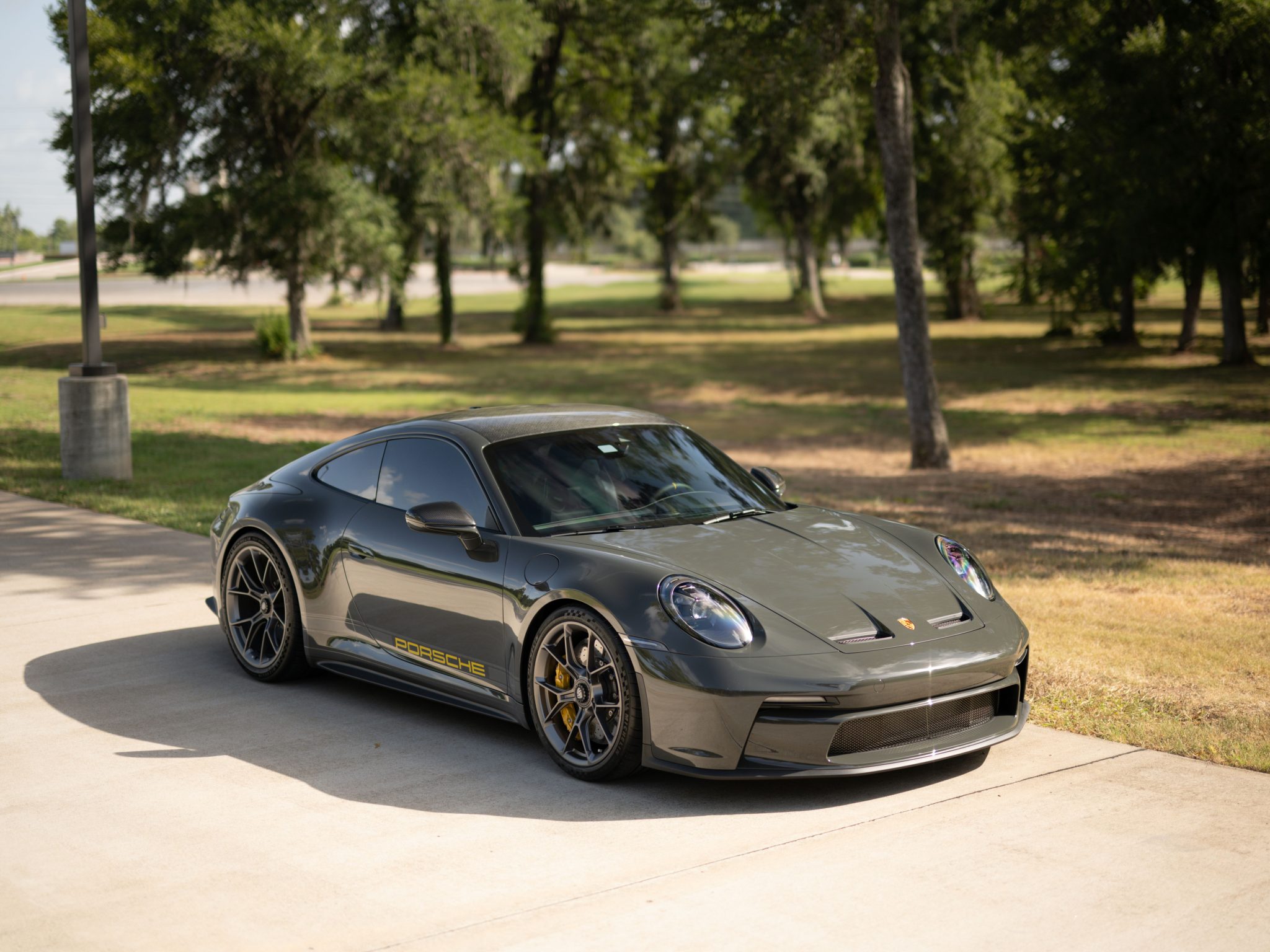 2022 Porsche 992 GT3 zu verkaufen – Paint-to-Sample Slate Grey mit Handschaltung