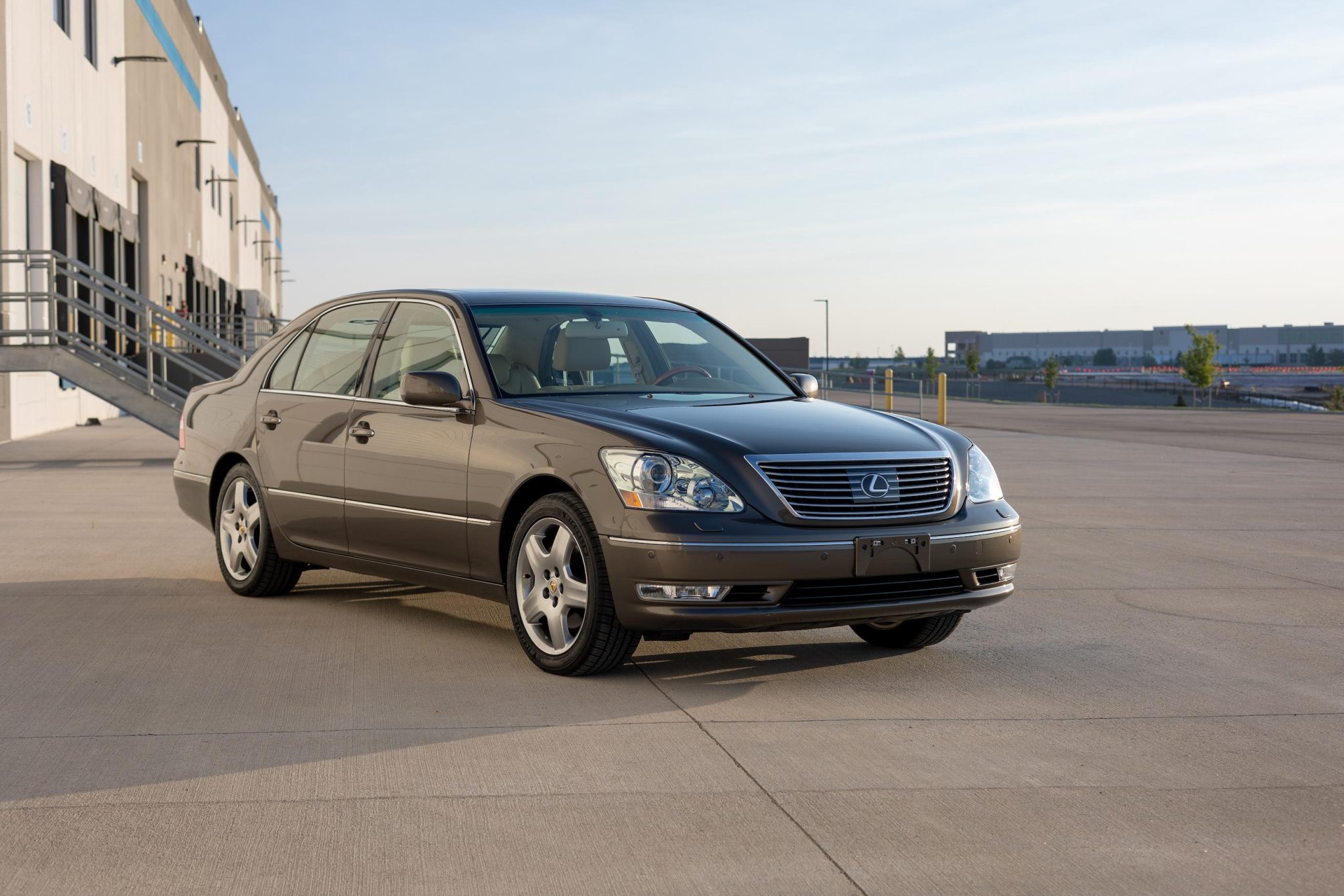 2006 Lexus LS Sedan zu verkaufen – Briarwood Pearl Ultra Luxury V8