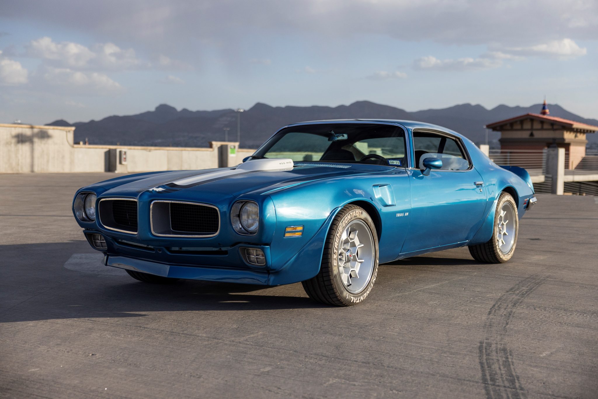 Pontiac Firebird (1970-1981) 1971 à vendre – Restomod bleu à V8 455ci et cinq rapports