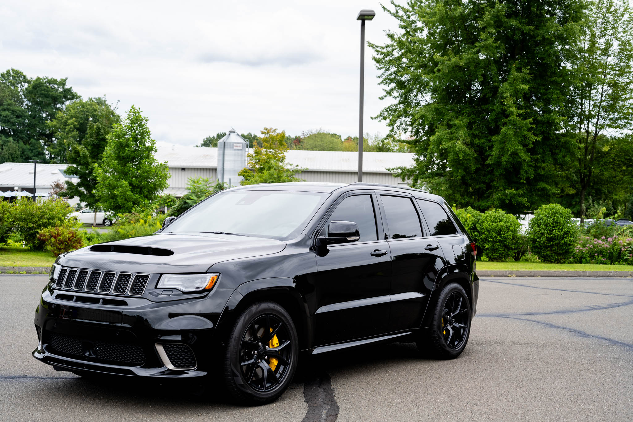 Jeep WK2 Grand Cherokee 2021 à vendre – Trackhawk noir à V8 6,2 litres suralimenté
