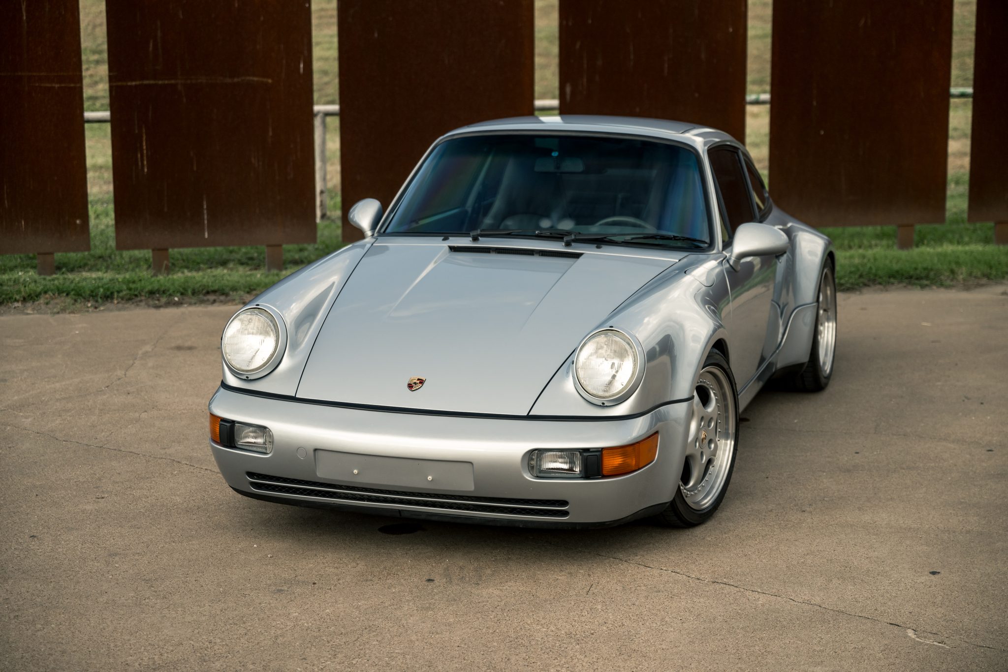Porsche 964 911 (Non-Turbo) 1994 à vendre – Coupé Polar Silver 3,6 litres à transmission intégrale