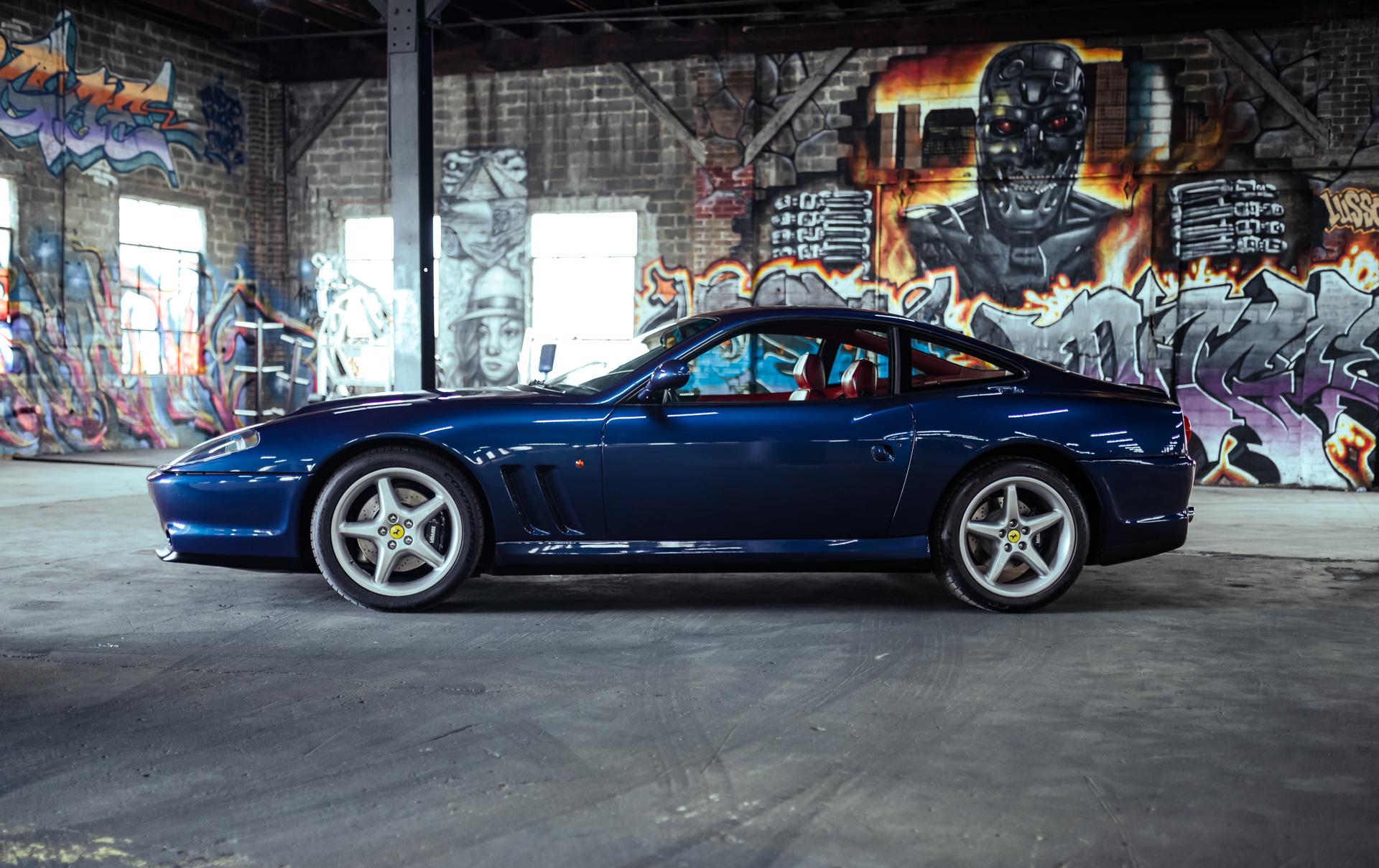 Ferrari 550 Maranello 1997 à vendre – Grand tourisme Blu Swaters à V12 et boîte manuelle