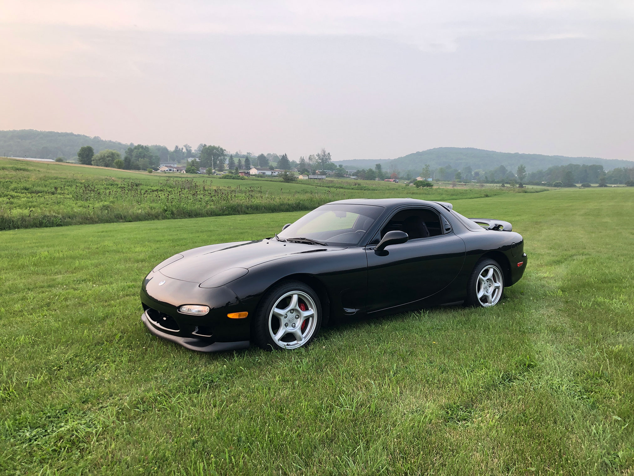 1993 Mazda RX-7 FD for Sale – Brilliant Black Twin-Turbo R-1 Coupe