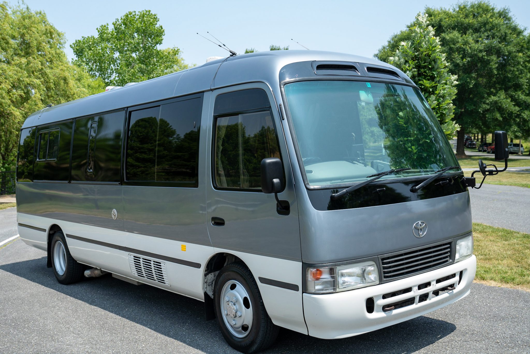 1993 Toyota Coaster Land Home for Sale – 4.2L Turbodiesel Expedition Camper